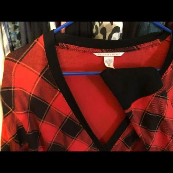 - Victoria secret buffalo plaid onsie pqjama sleep pj’s winter christmas Large