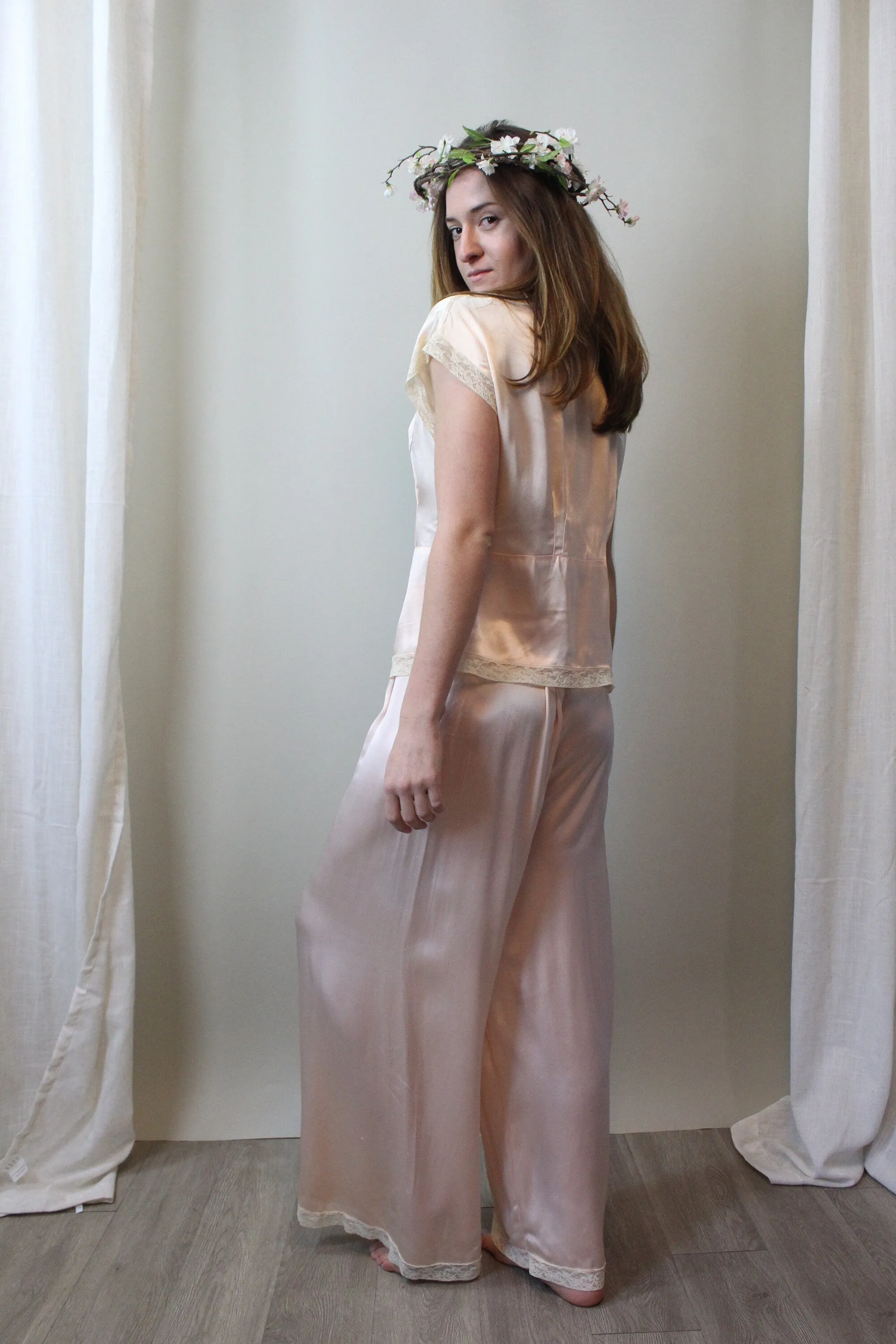 1930s LIQUID SATIN wide leg pajamas PANTS top medium | new spring