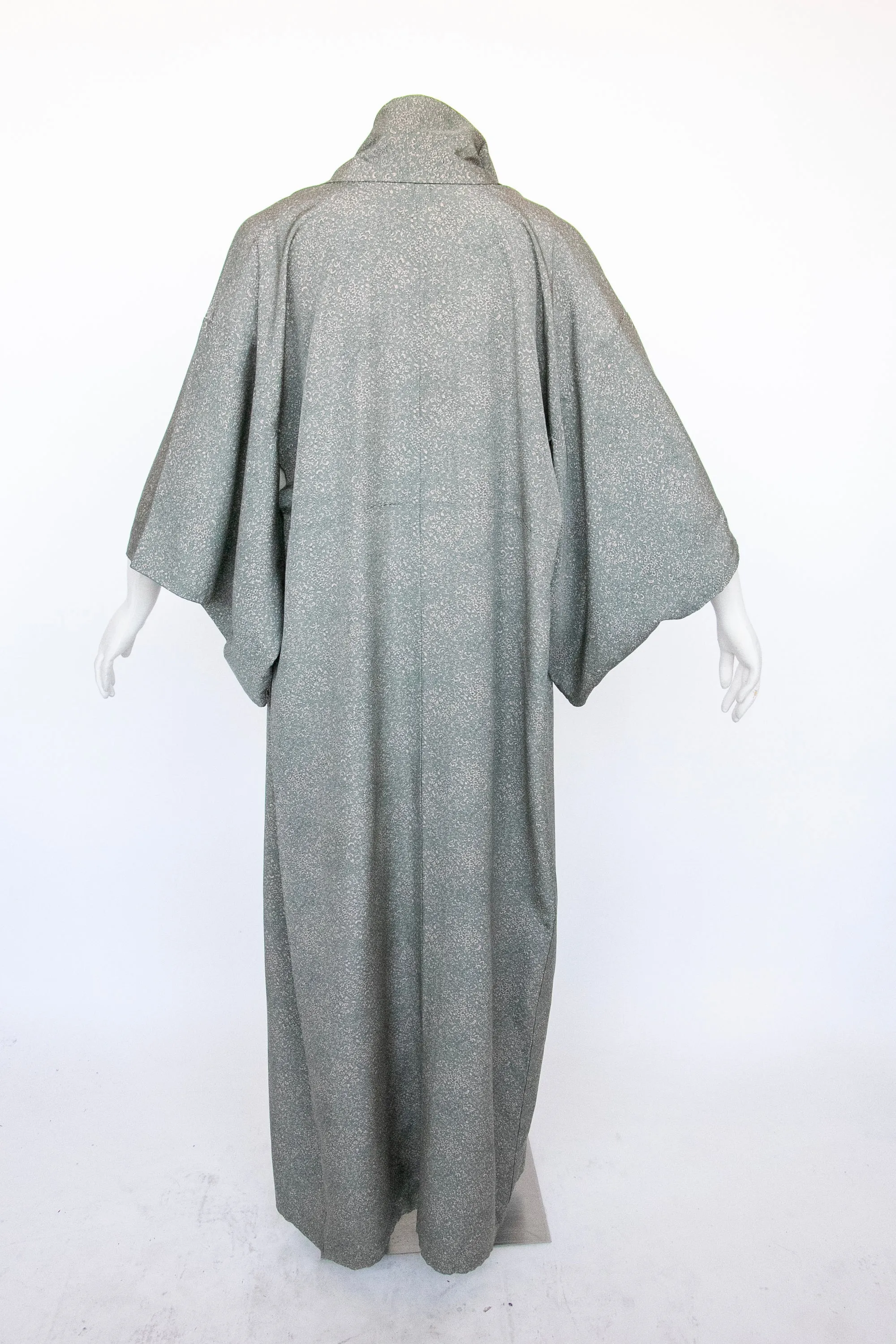 1960s Kimono Printed Rayon Japanese Robe