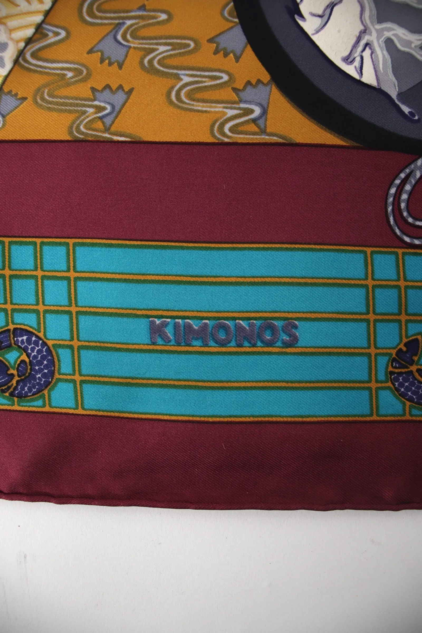 1986 Hermès Kimonos et Inros Silk Scarf