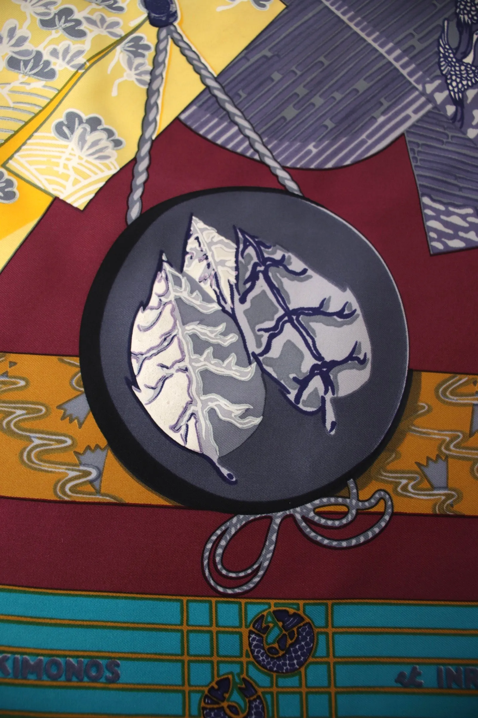 1986 Hermès Kimonos et Inros Silk Scarf