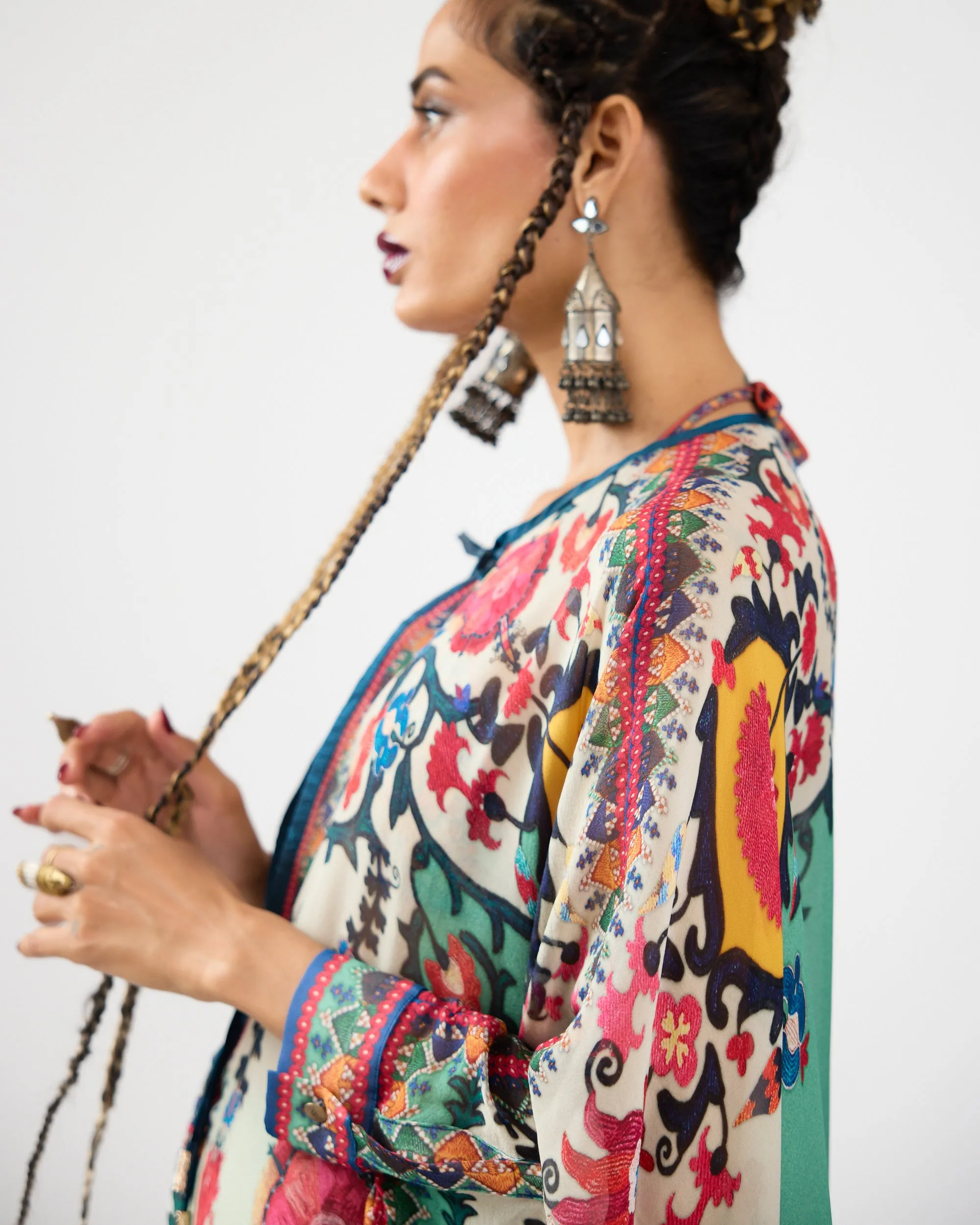 A Bukhara Summer : Aminaz - Mint