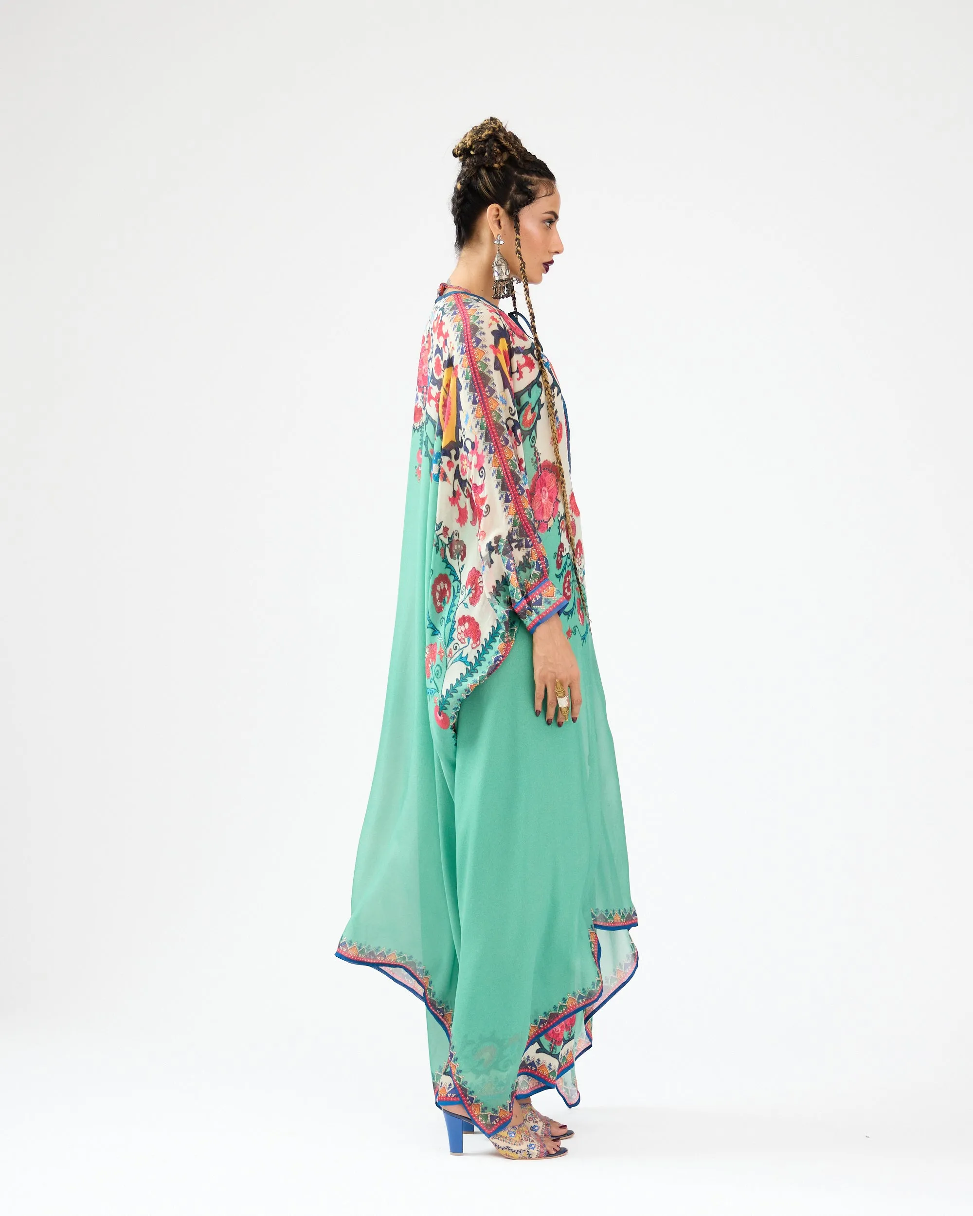 A Bukhara Summer : Aminaz - Mint