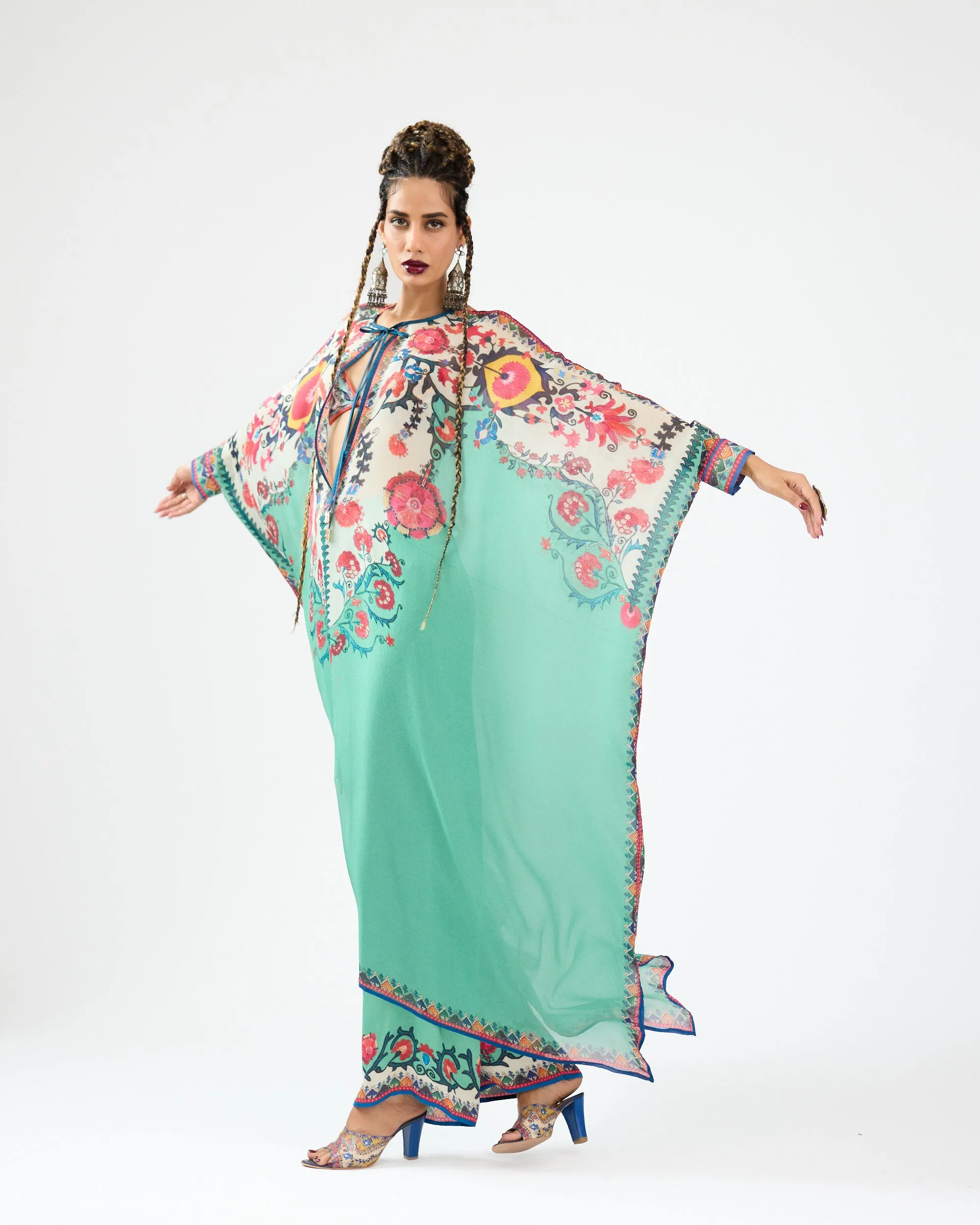 A Bukhara Summer : Aminaz - Mint