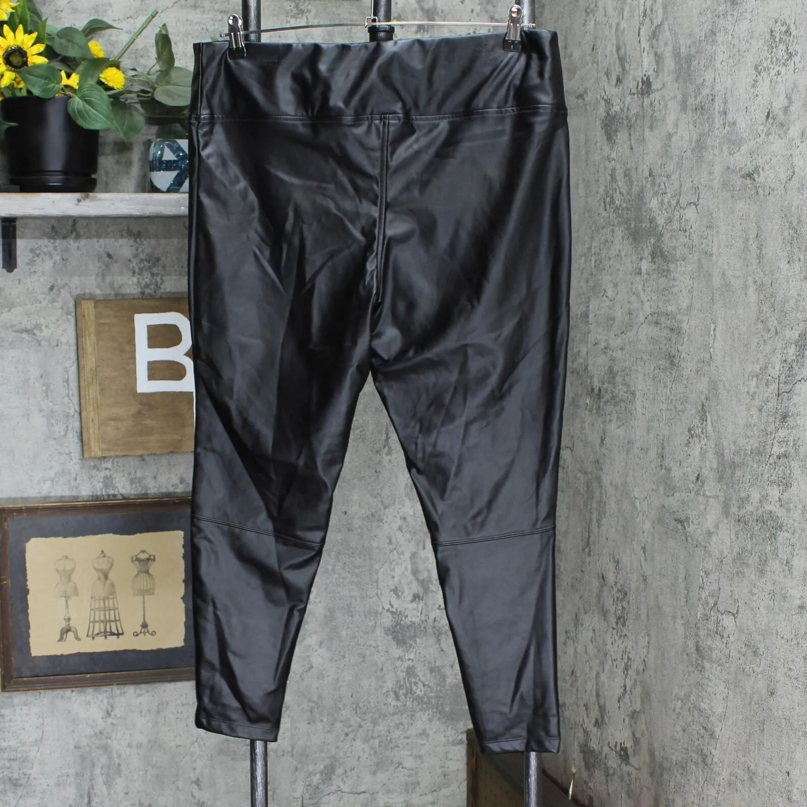 A New Day Women's High-Waisted Faux Leather Ankle Leggings Black XXL