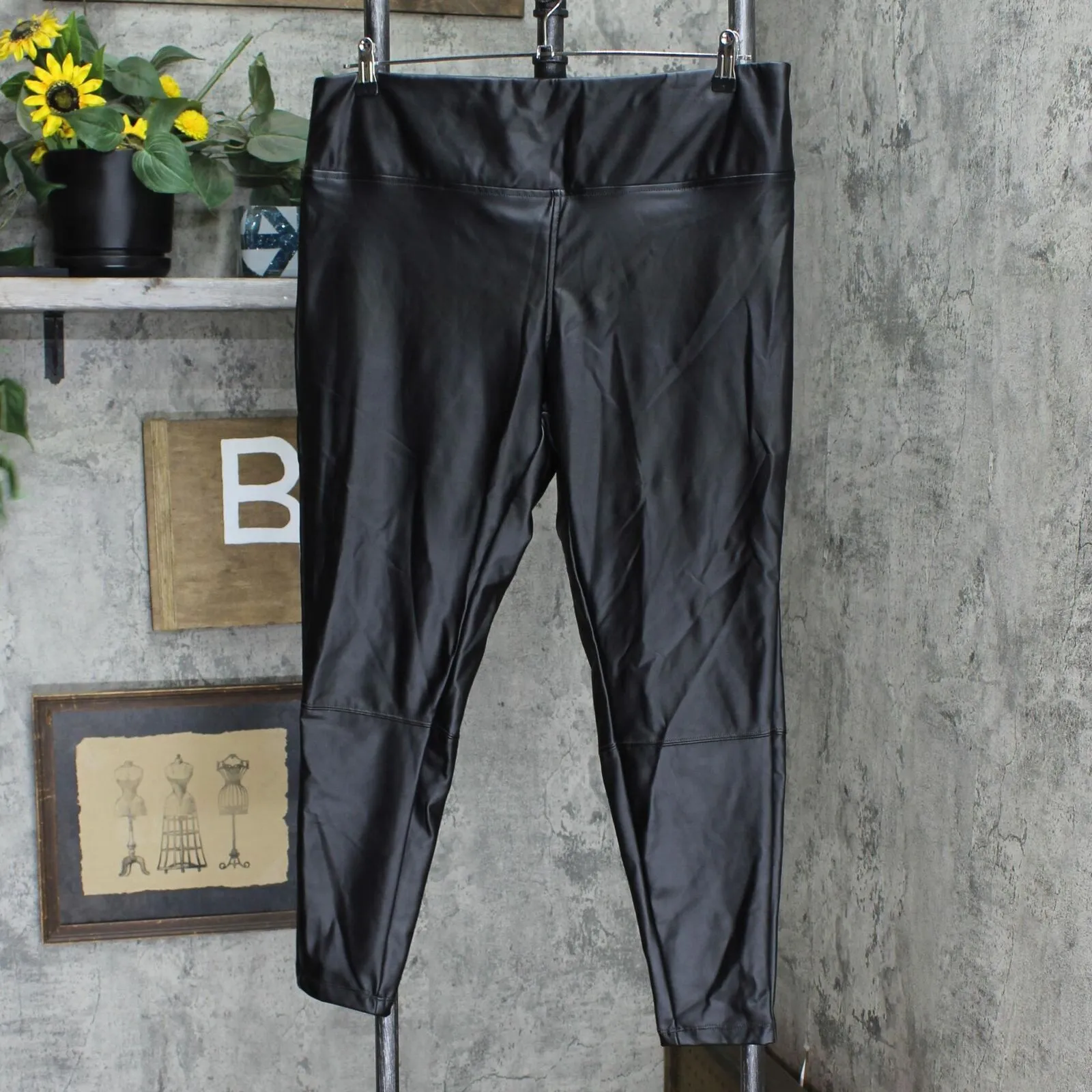 A New Day Women's High-Waisted Faux Leather Ankle Leggings Black XXL