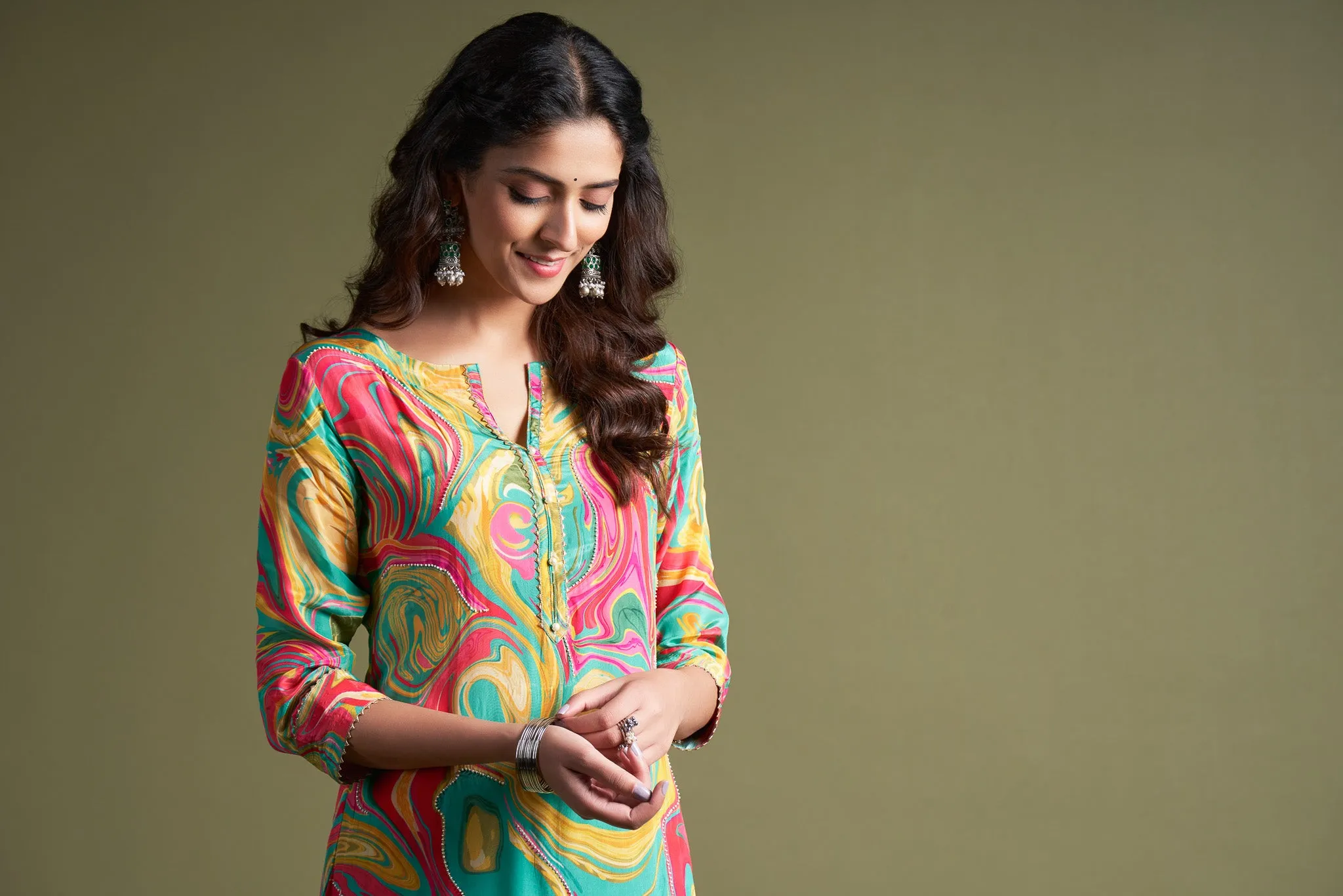 Abstract Printed Kurta Set with Cutdana work