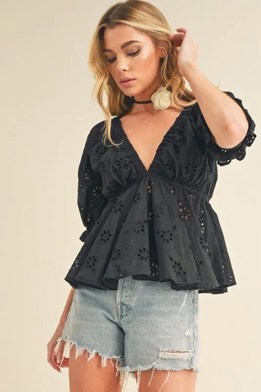 Aemi   Co Eyelet Embroidered V-Neck Half Sleeve Peplum Blouse