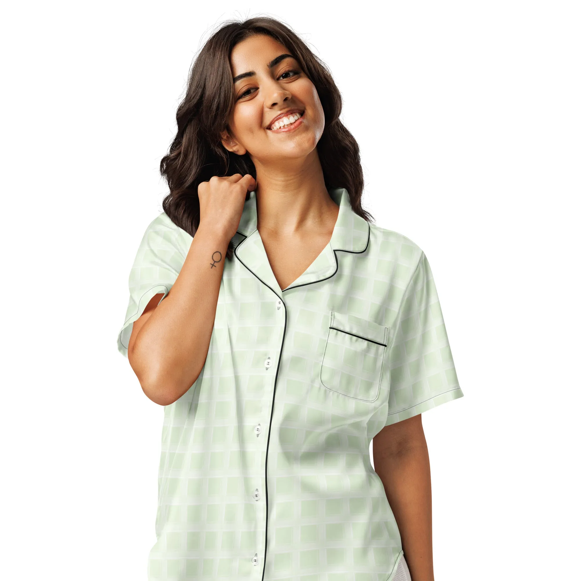 All-over print women’s short sleeve pajama top -xs to 2 xl
