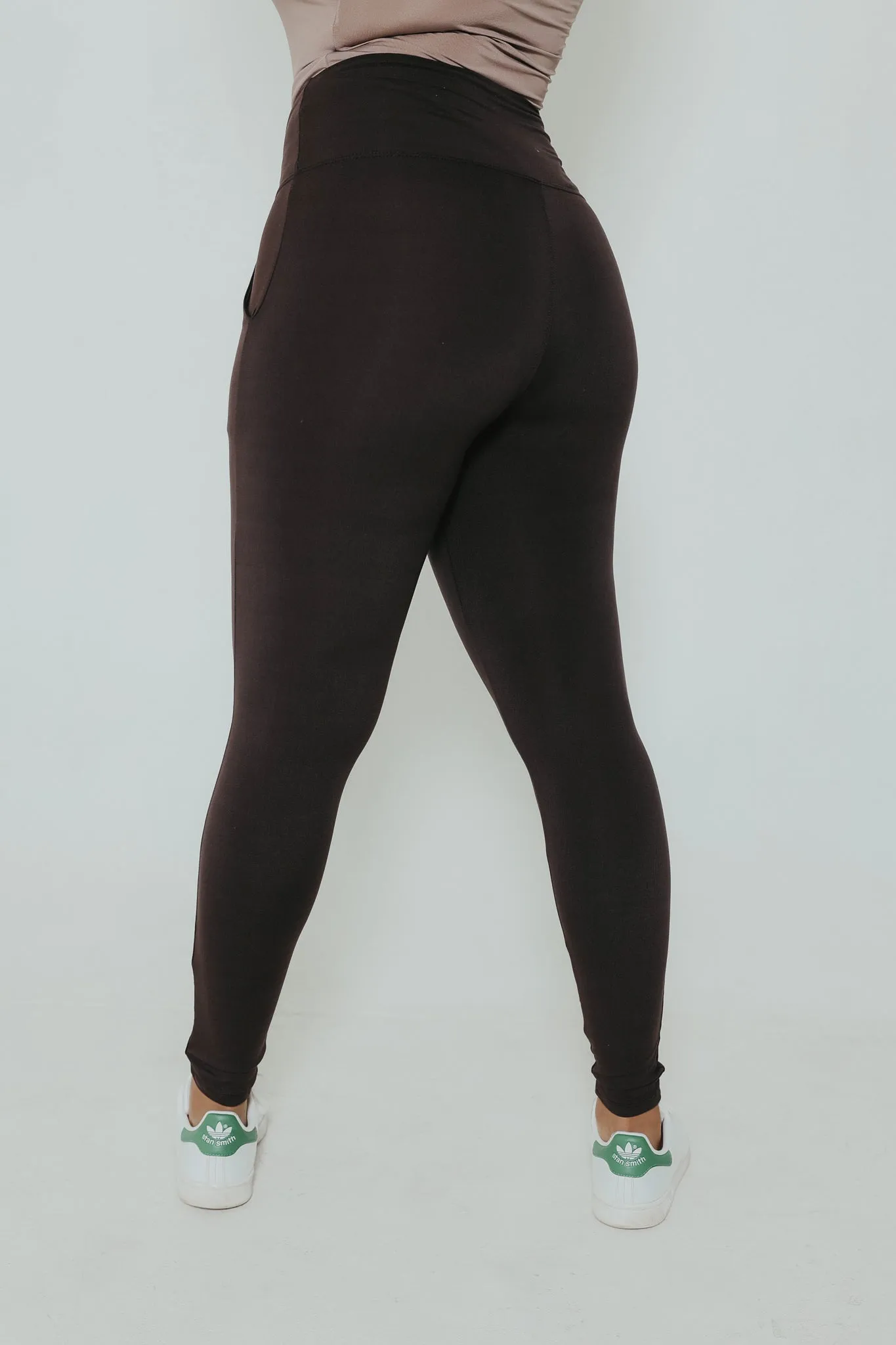 Ann with Pockets- Brown