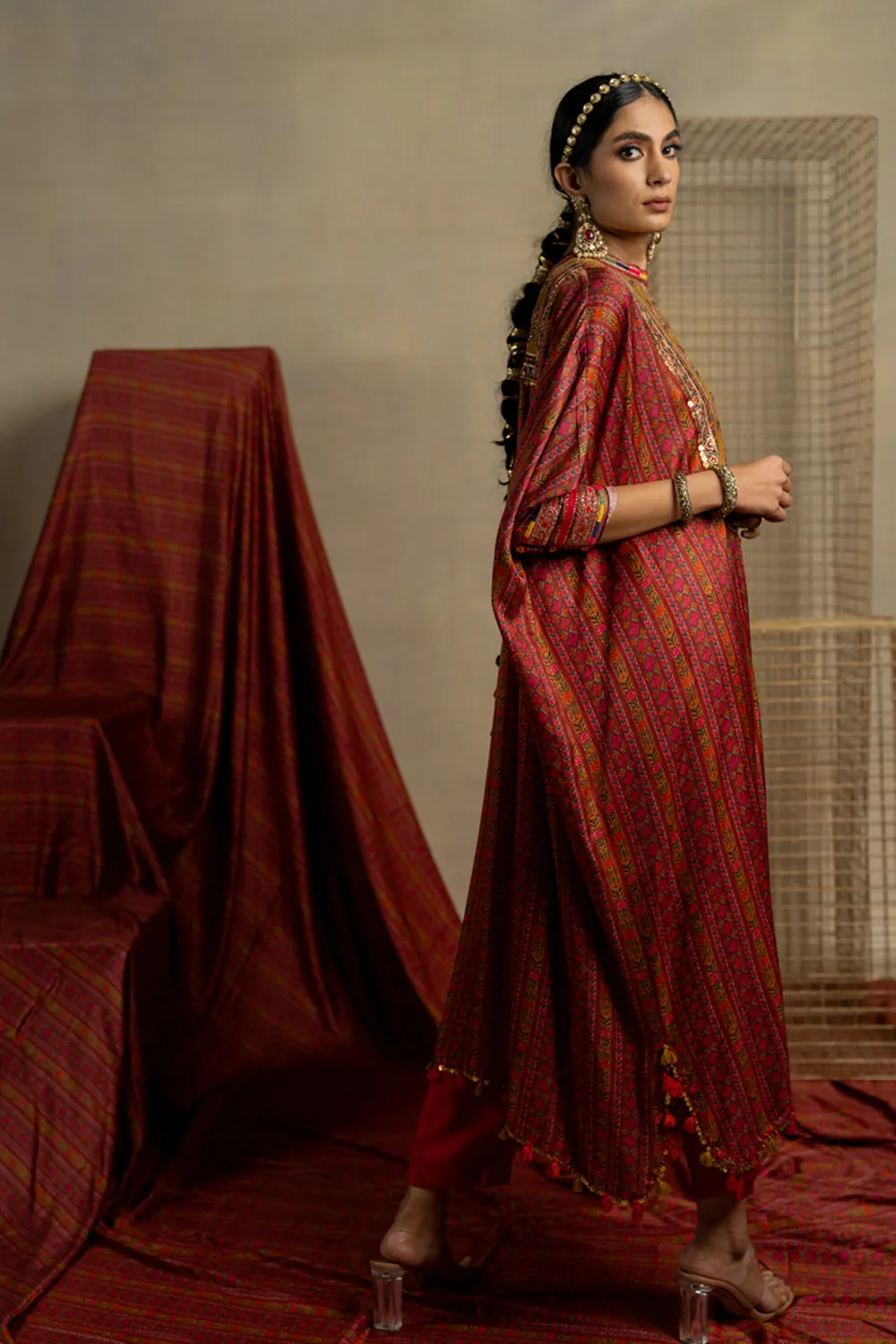 Bagh Kaftan With Gulal Pants