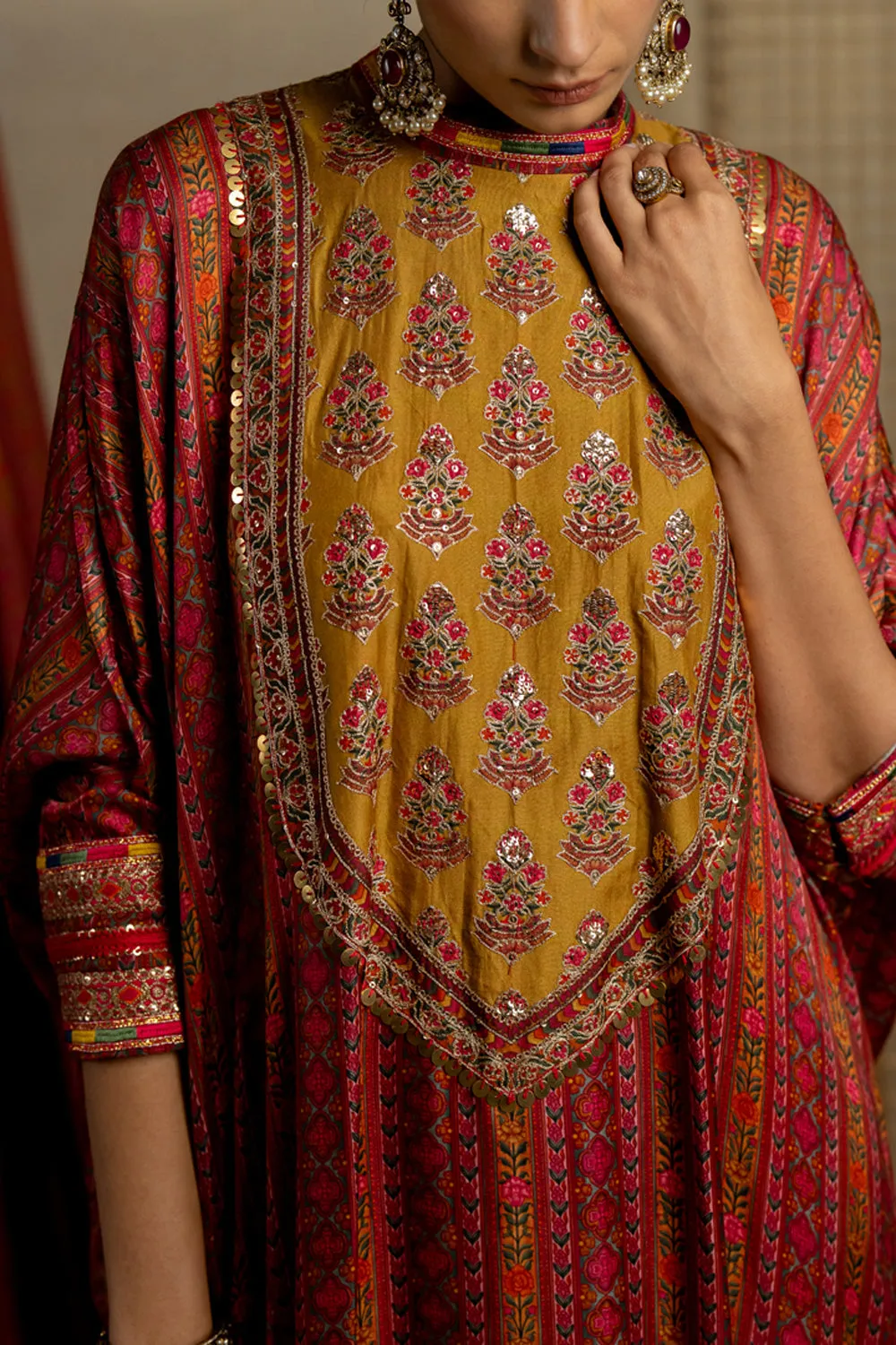Bagh Kaftan With Gulal Pants