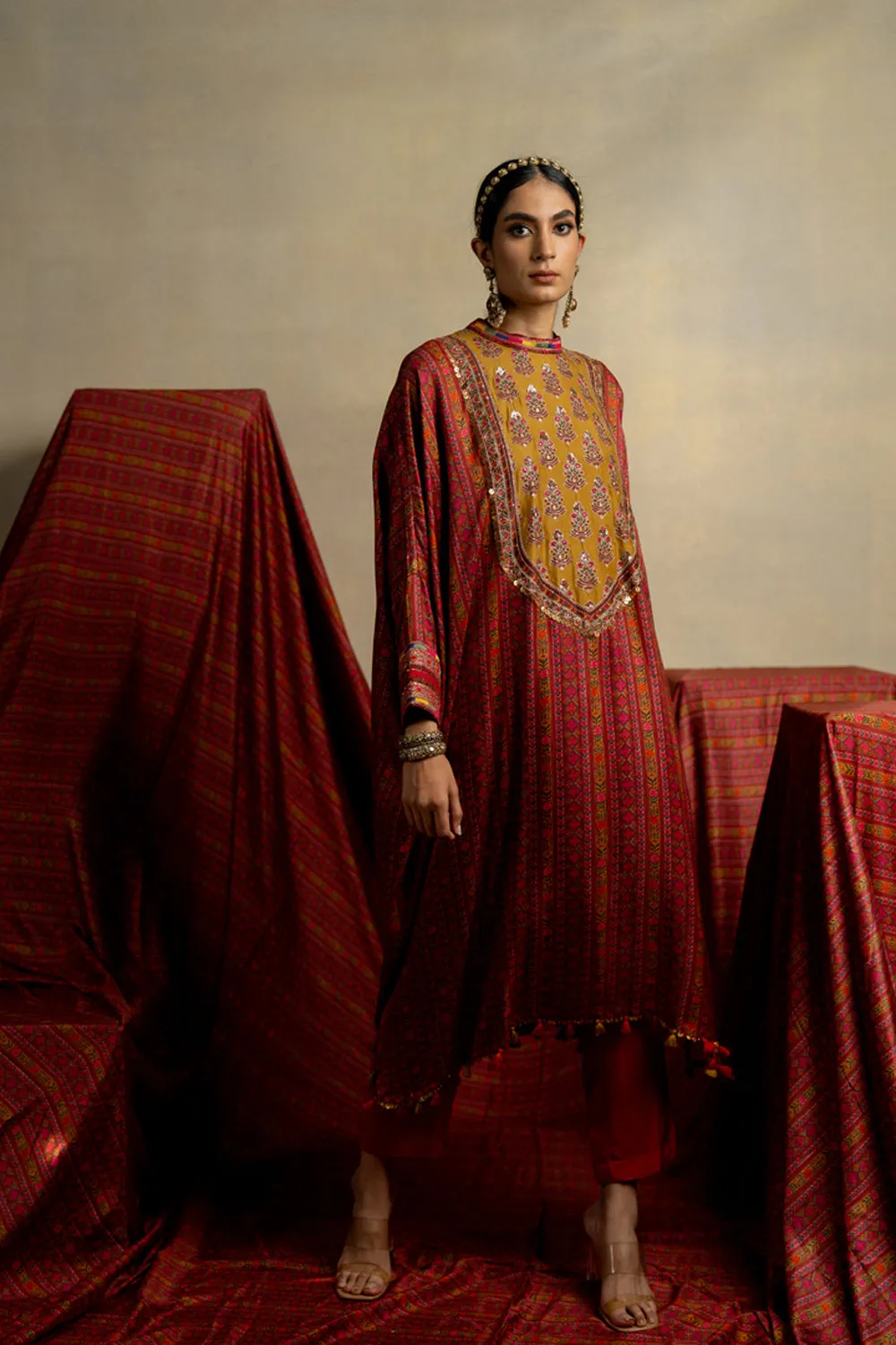 Bagh Kaftan With Gulal Pants
