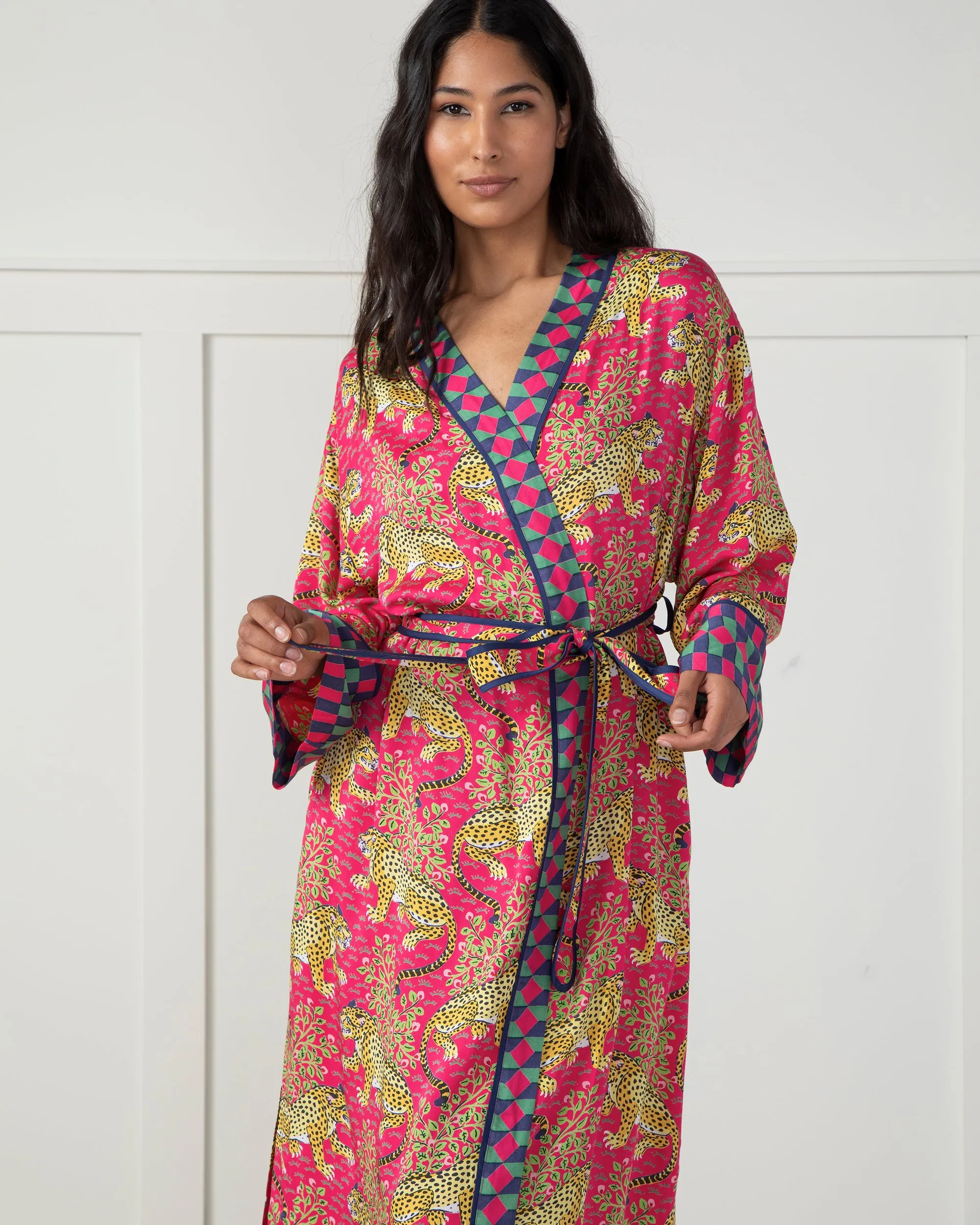 Bagheera - Satin Robe - Hot Pink