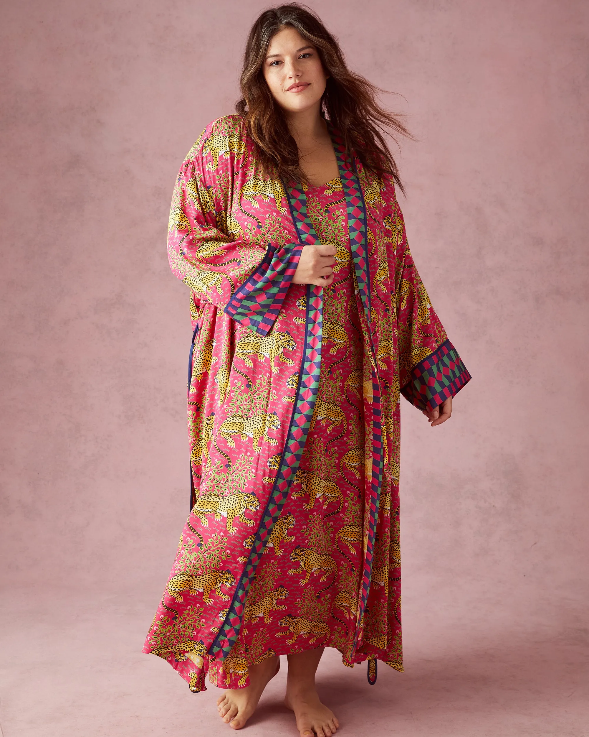 Bagheera - Satin Robe - Hot Pink