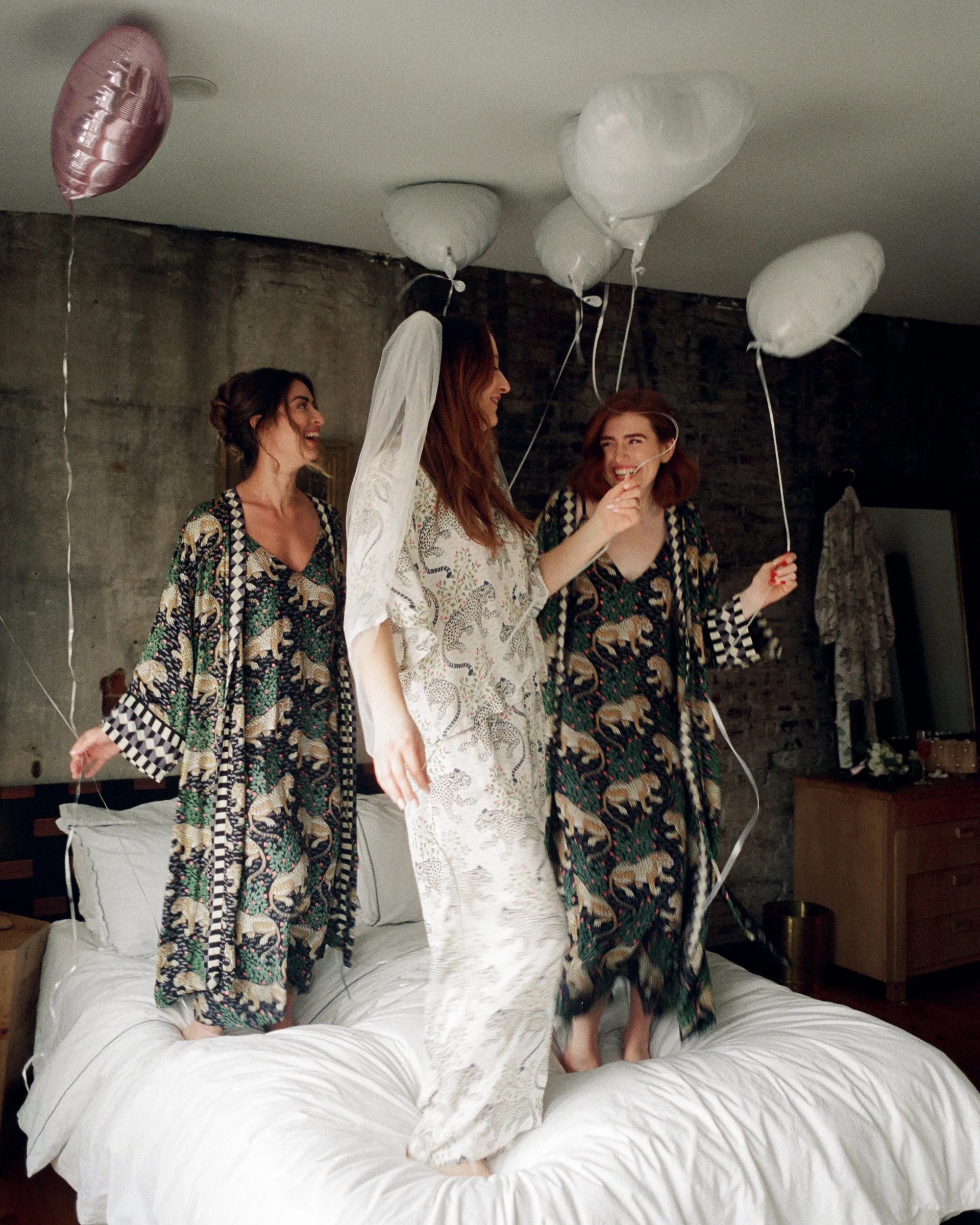 Bagheera - Tall Satin Wildest Dreams Set - Wedding Cake