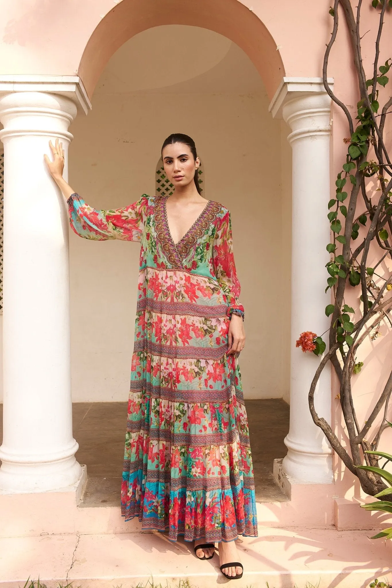 BLUE BLOSSOM VN SHIRRED MAXI DRESS