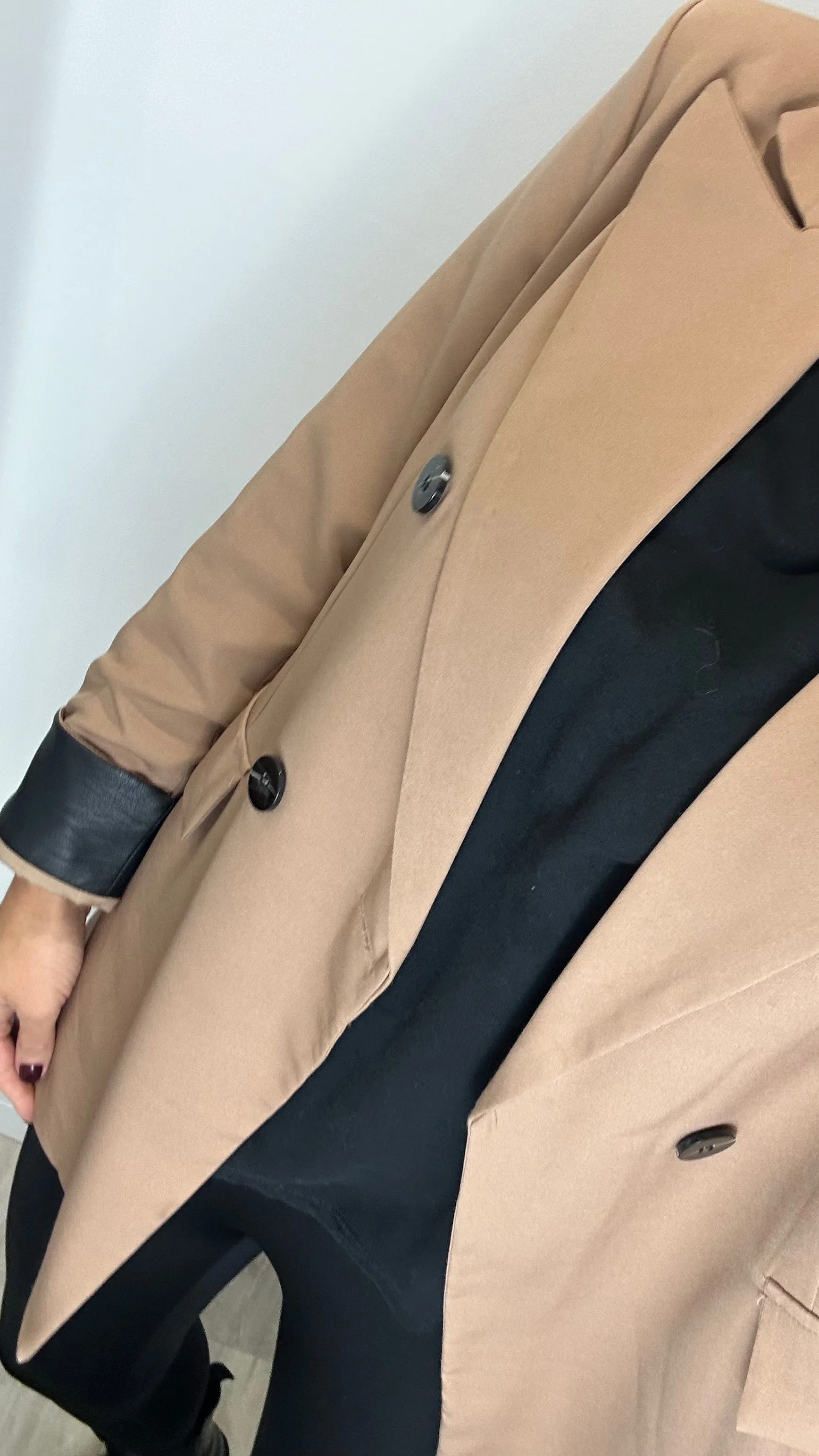 CAMEL FAUX LEATHER CUFF BLAZER