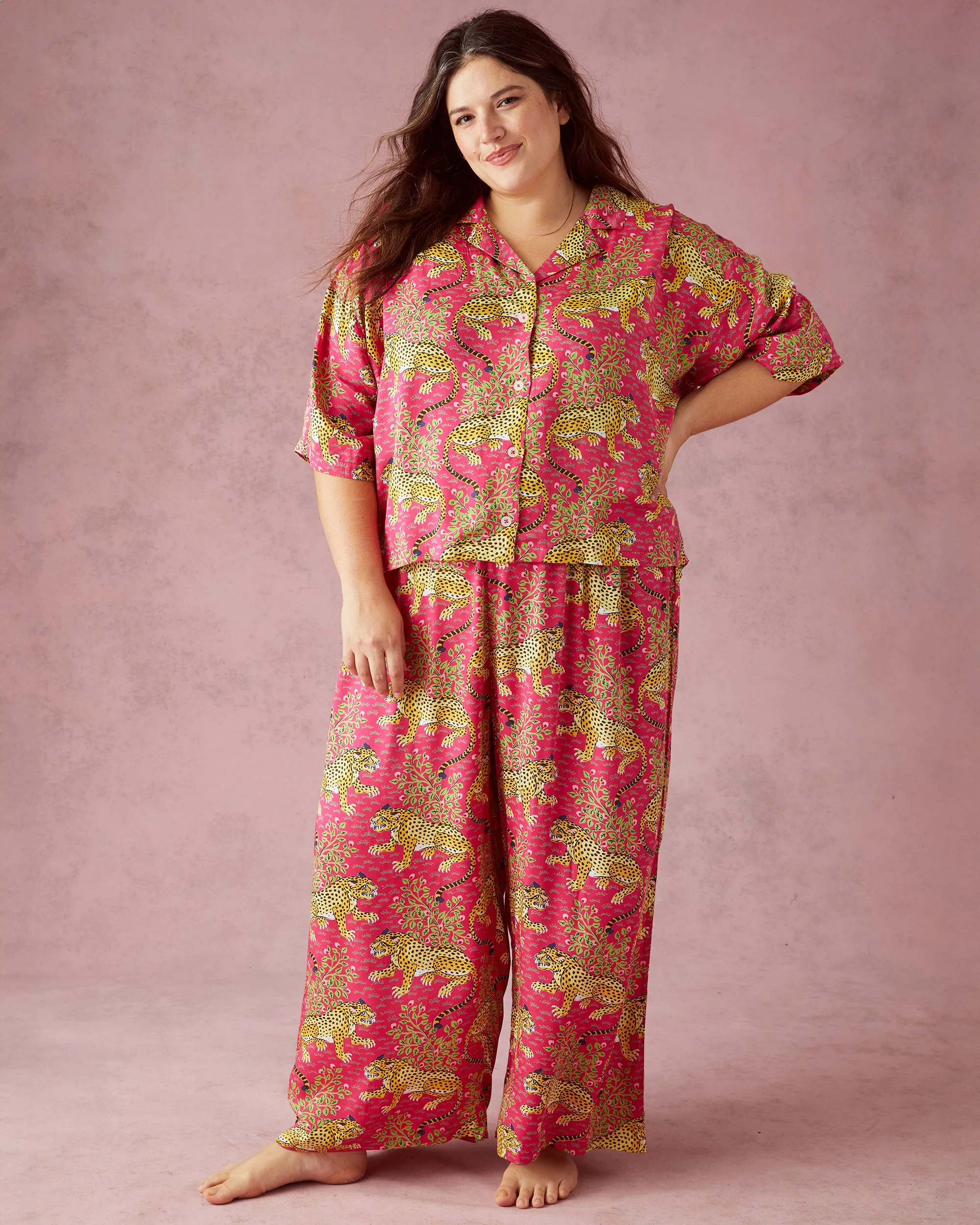 Camel's Courtyard & Bagheera - Satin Wildest Dreams Set Bundle - Avocado/Hot Pink