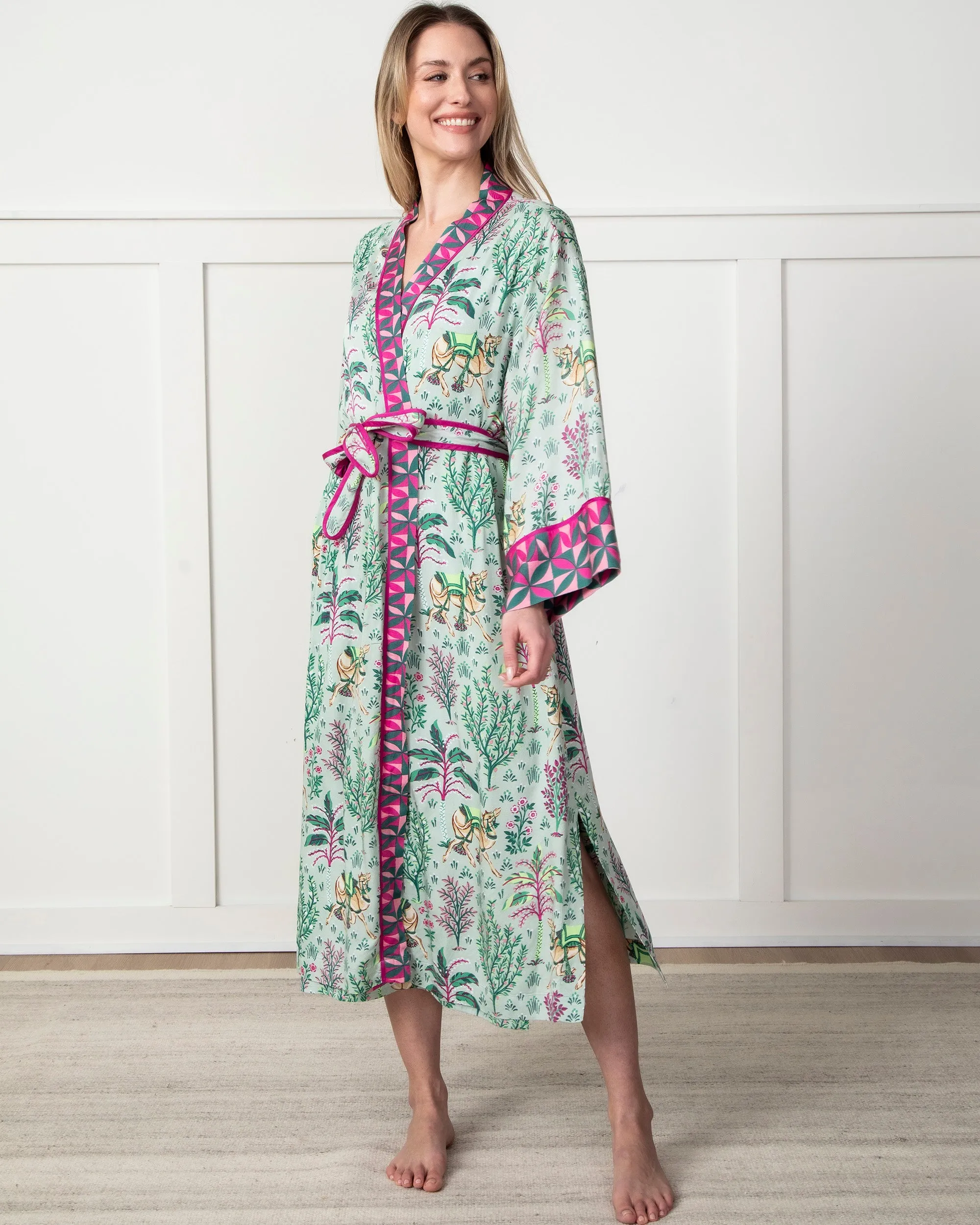 Camel's Courtyard - Satin Robe - Avocado