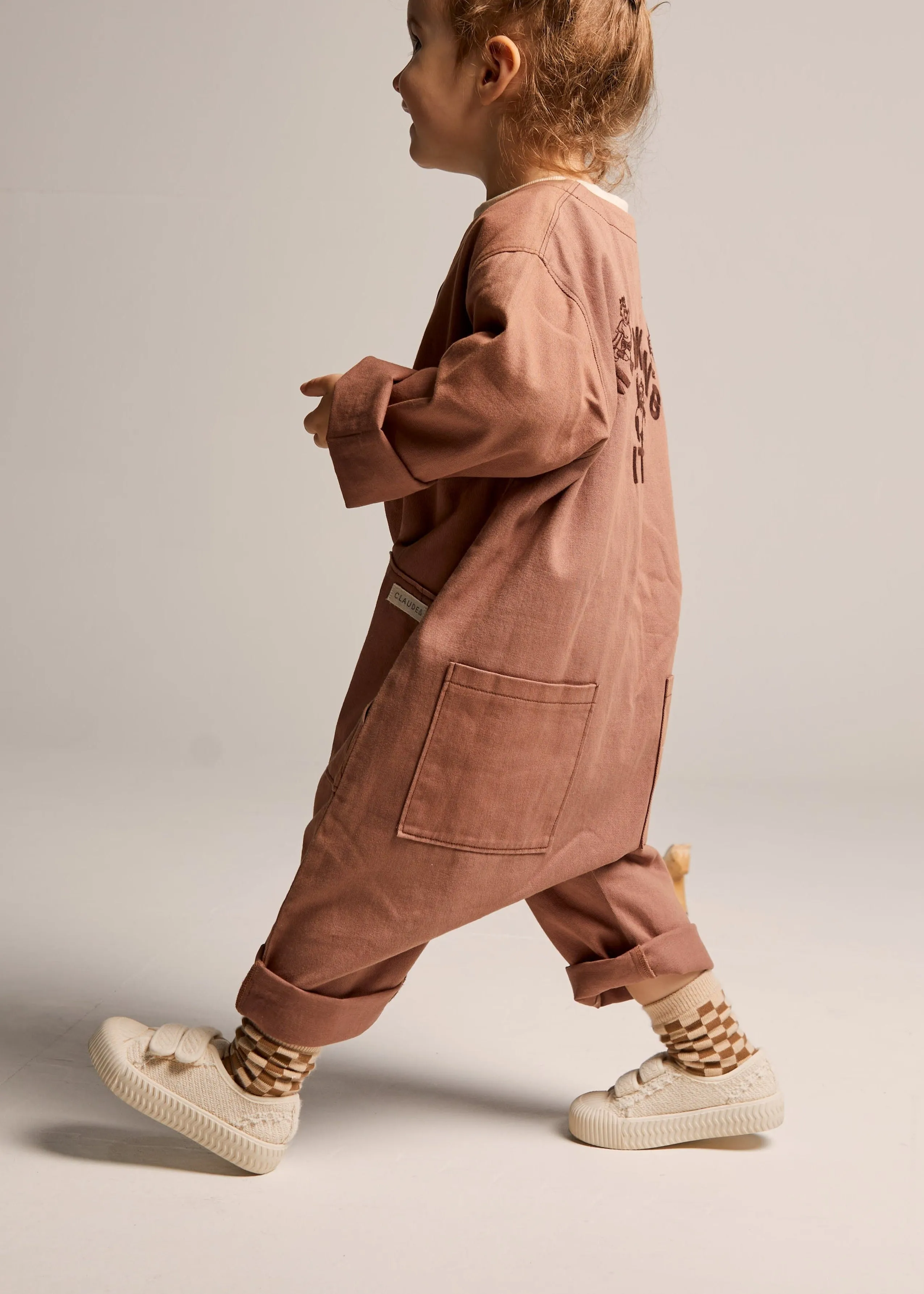 Claude x Ando Overall Fig