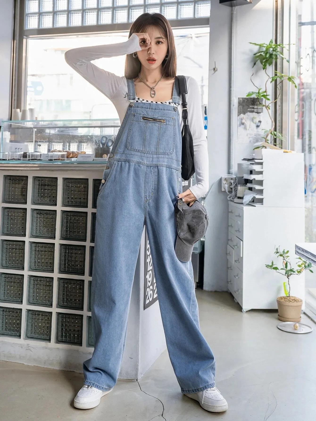 CM-JS359259 Women Preppy Seoul Style Light Wash Slant Pocket Denim Overalls