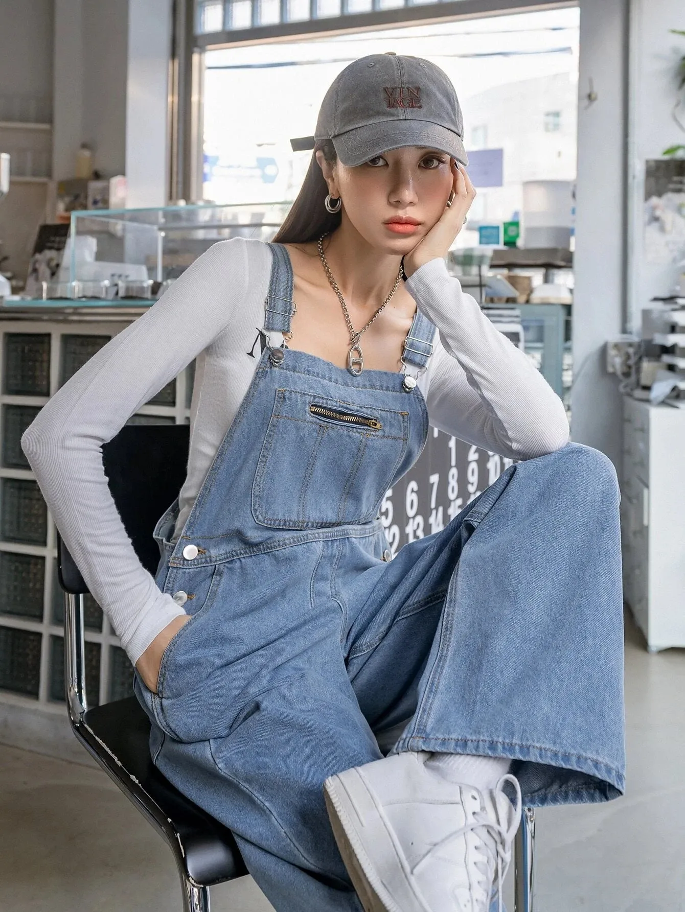 CM-JS359259 Women Preppy Seoul Style Light Wash Slant Pocket Denim Overalls