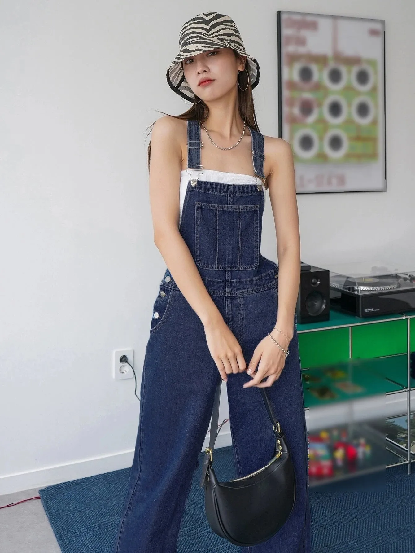 CM-JS885157 Women Preppy Seoul Style Dark Wash Pocket Patched Wide Leg Denim Overalls