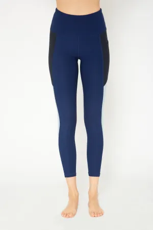 Cover Girl label mid rise 7/8 leggings