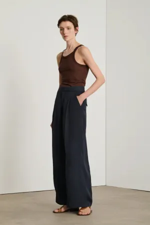Deborah Top