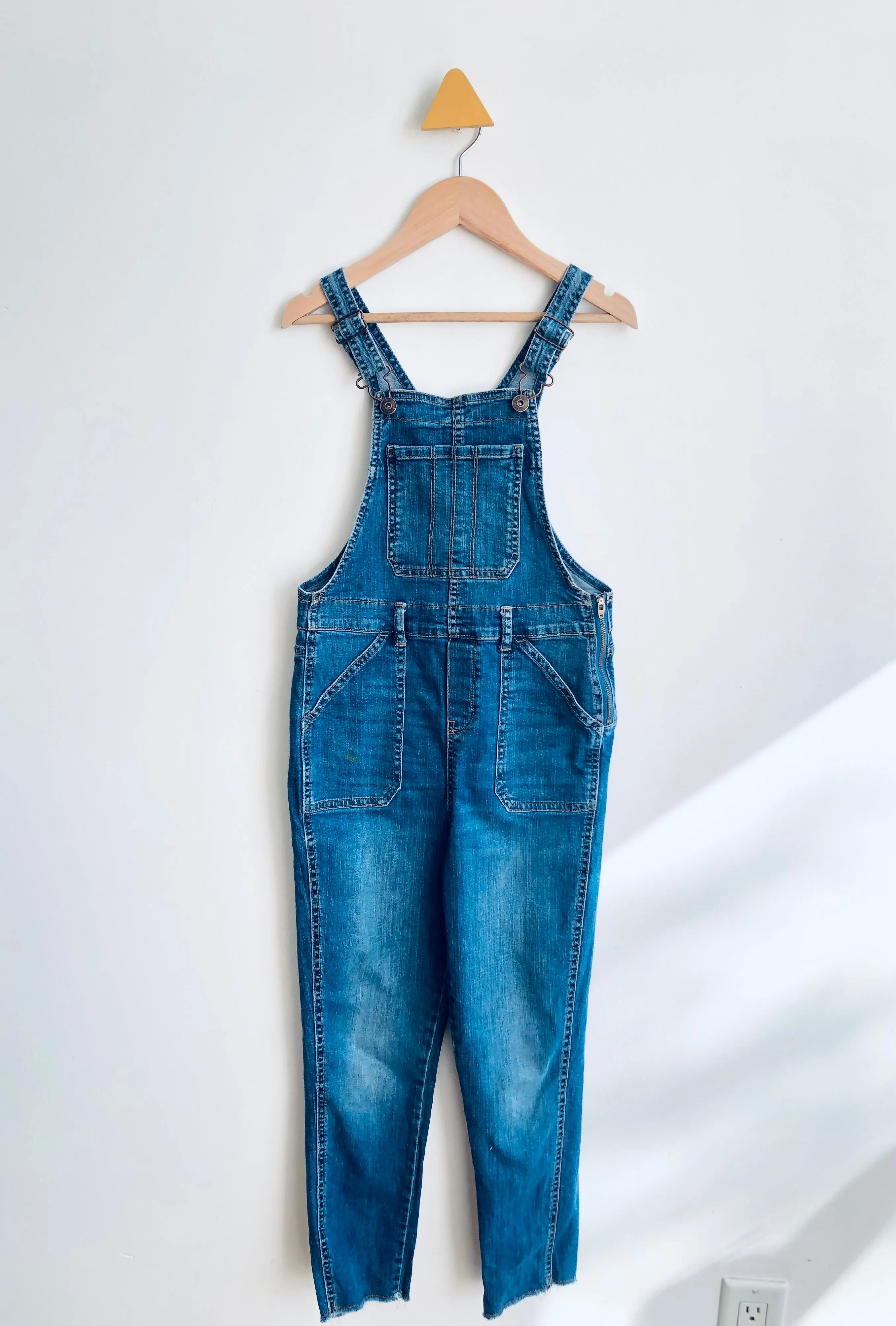 Denim Overalls (mark on pocket) // 10Y