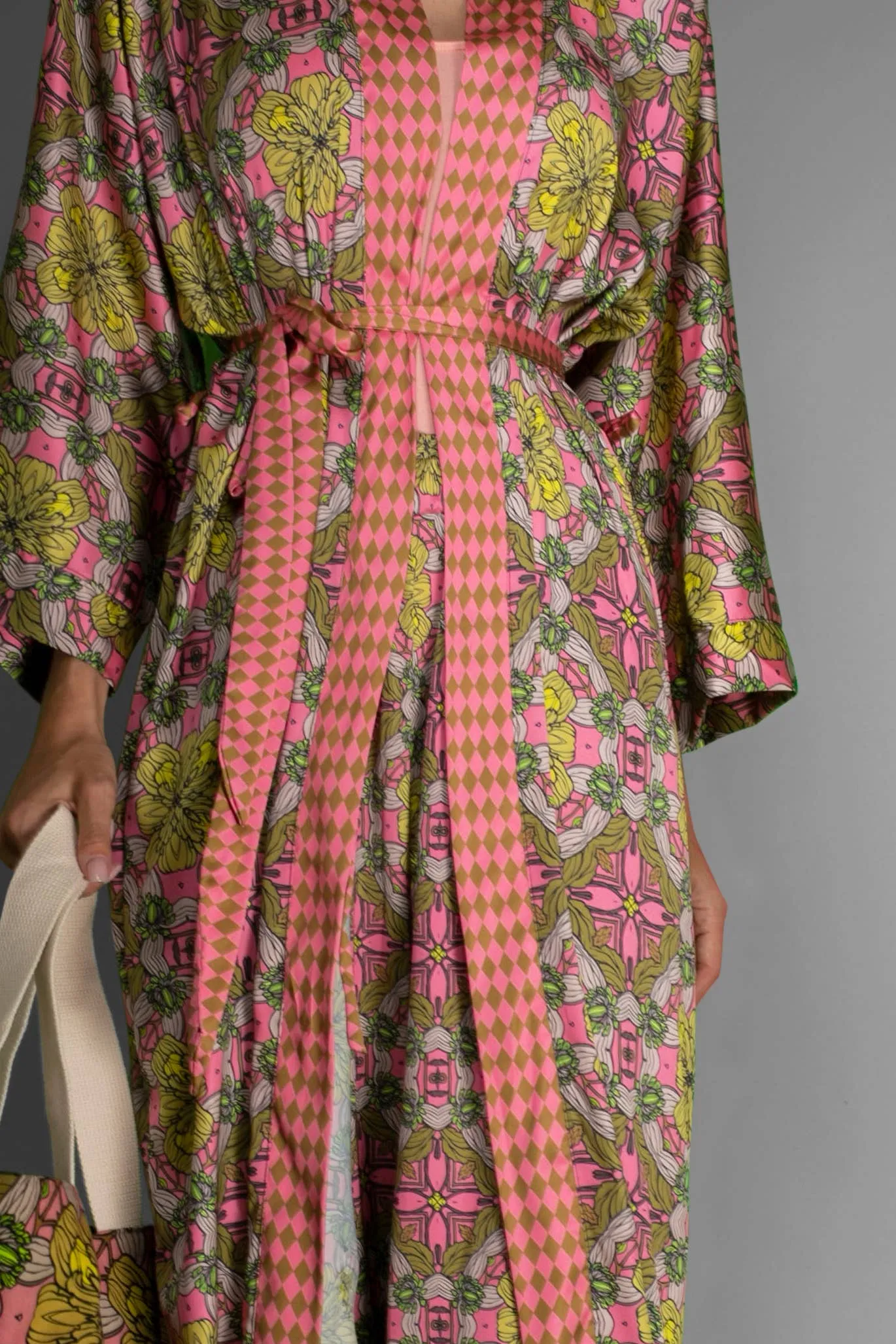 Duchess Floral Satin Kimono