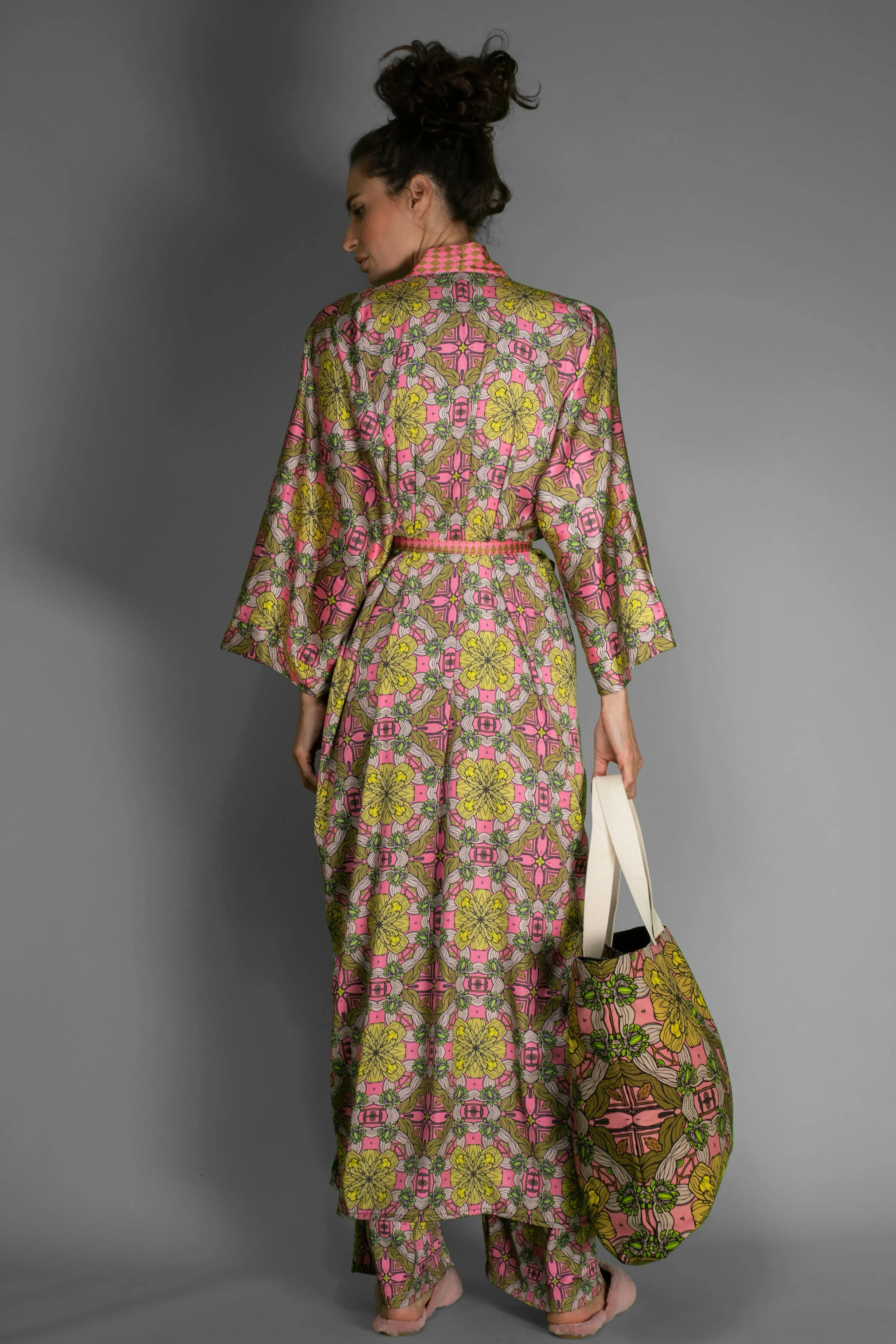 Duchess Floral Satin Kimono
