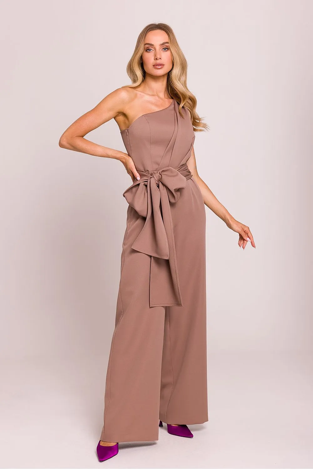 Elegant one shoulder jumpsuit with a motif