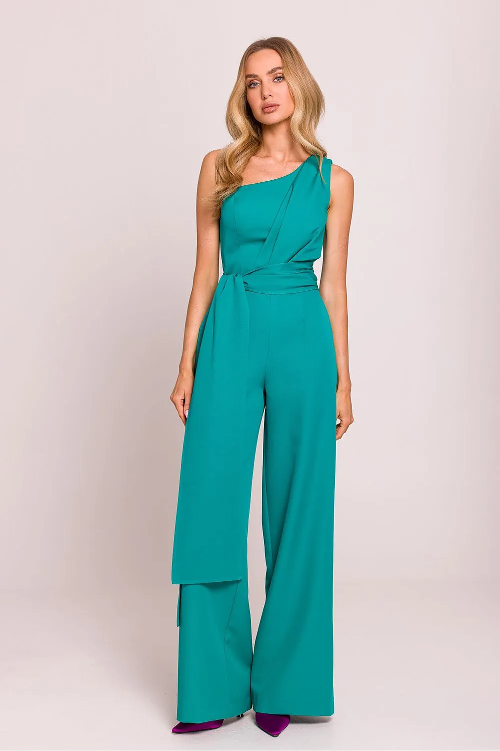 Elegant one shoulder jumpsuit with a motif