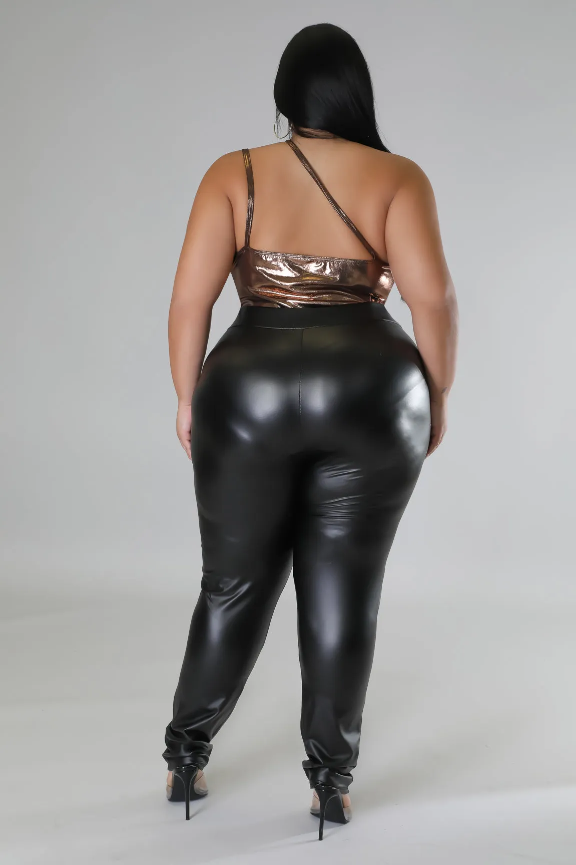 Faux Leather Leggins
