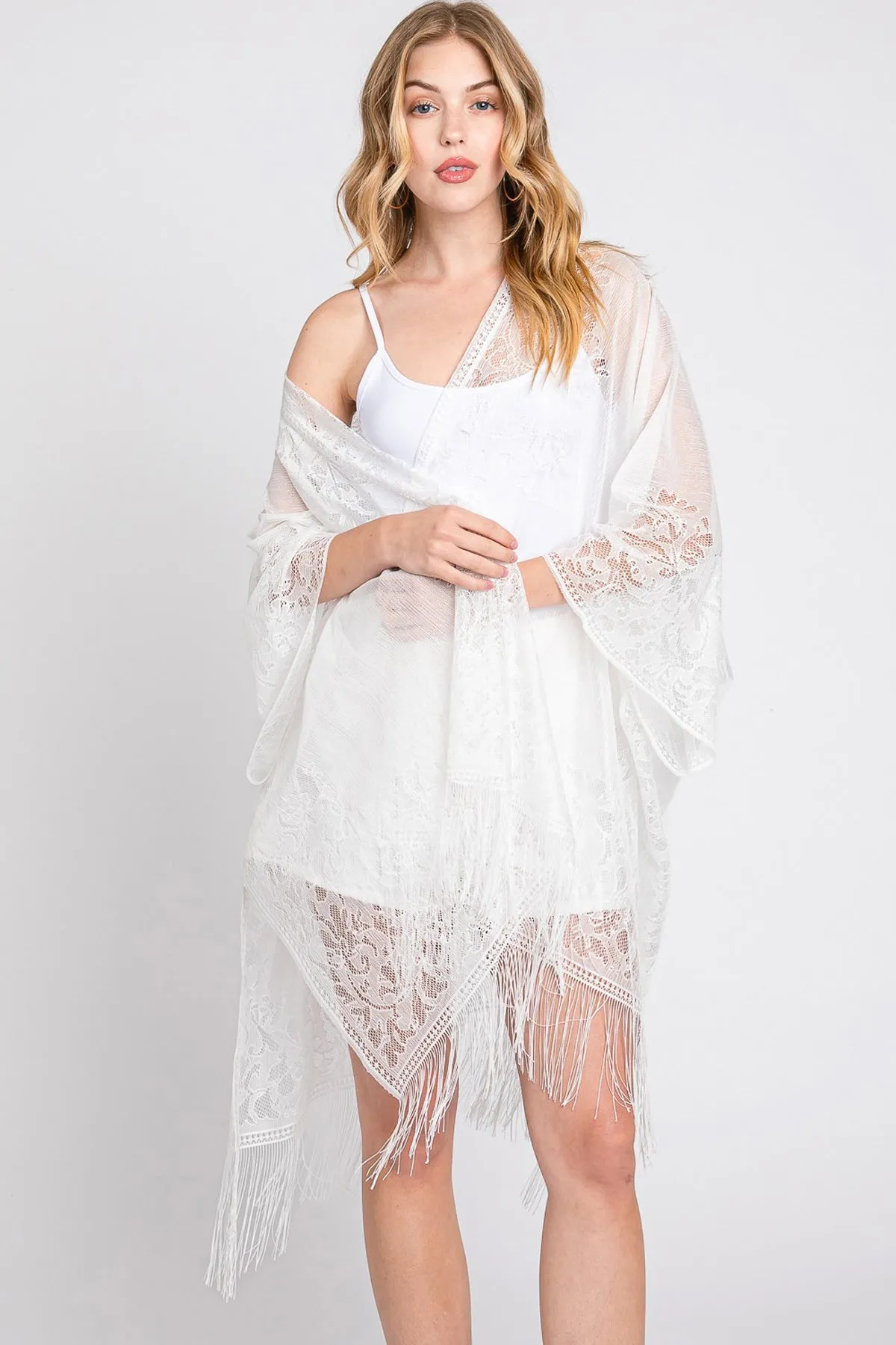 FLORAL LACE KIMONO WITH TASSEL