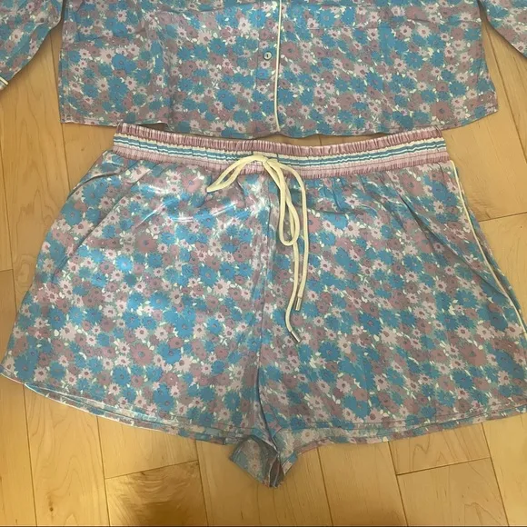 Free people pillow talk lavender combo women’s top bottom pjs button down Xs