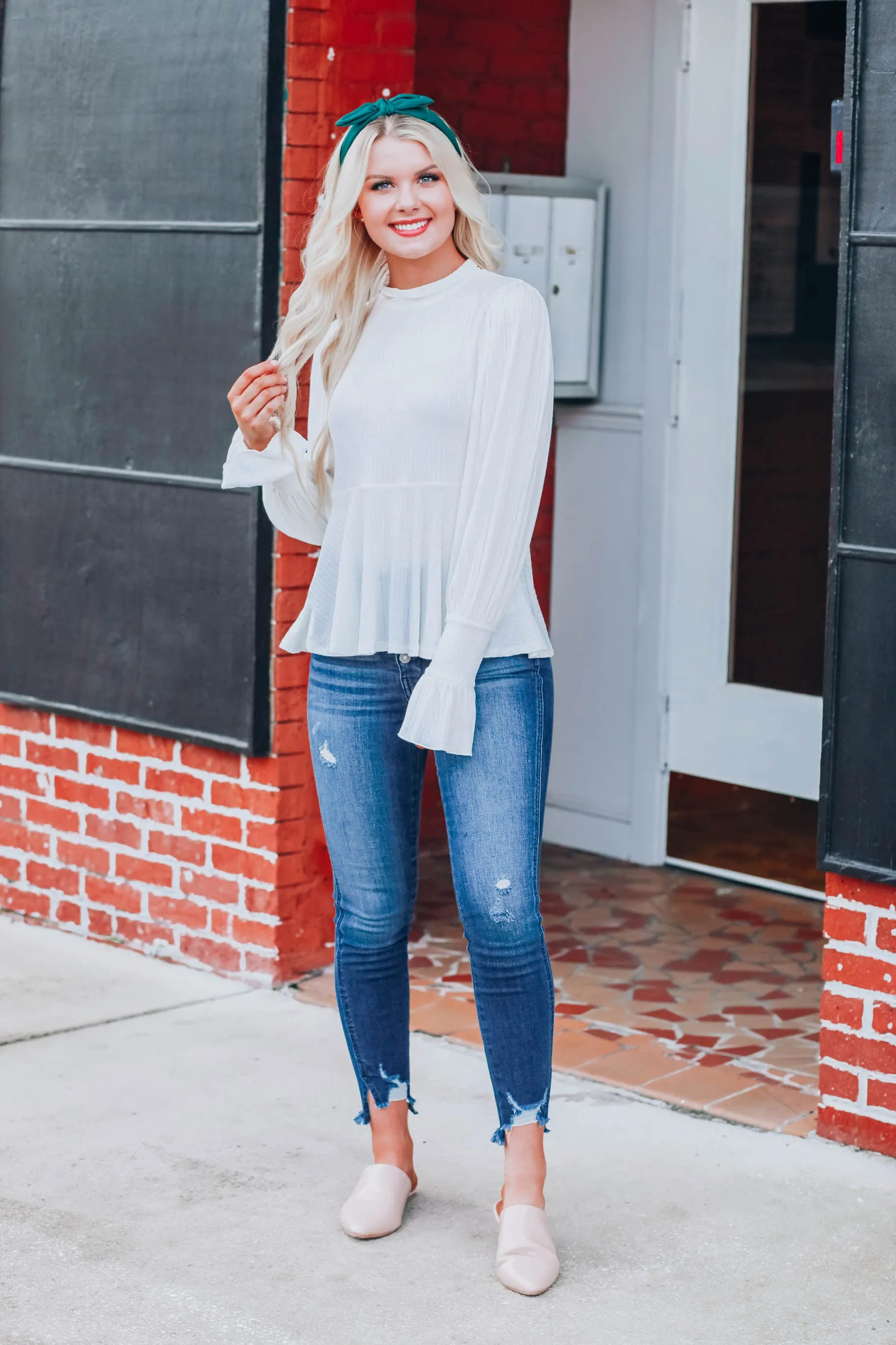Genevieve Dainty Top - Ivory