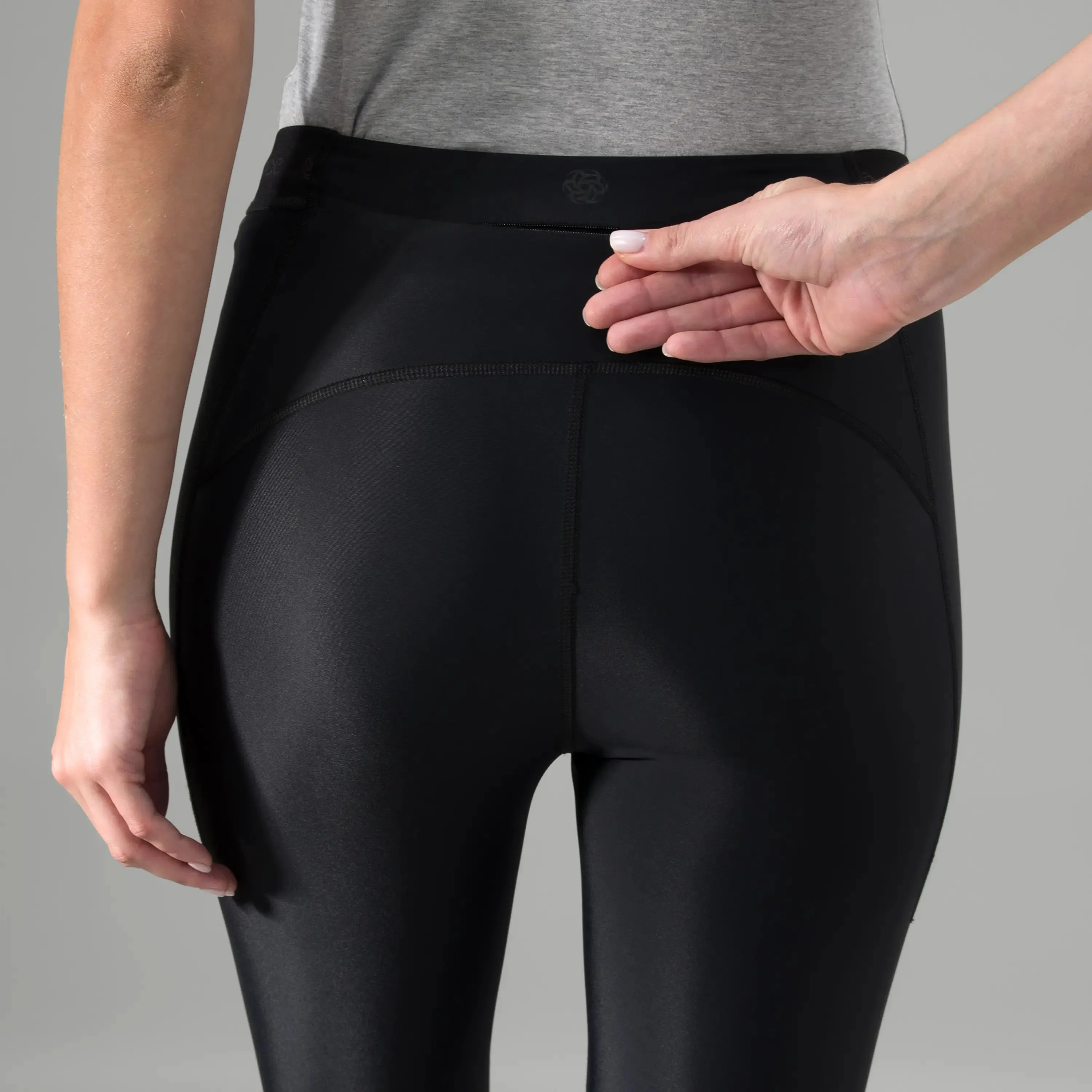 Glide Legging - CORE BLACK