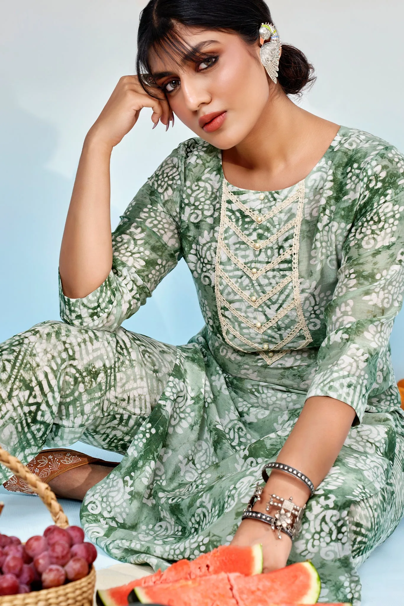 Green Prizm Printed Viscose Muslin Kurti and palazzo