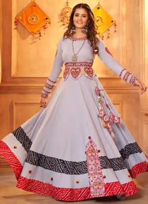Grey And Pink Kutchi Embroidered Rajwadi Chaniya Choli