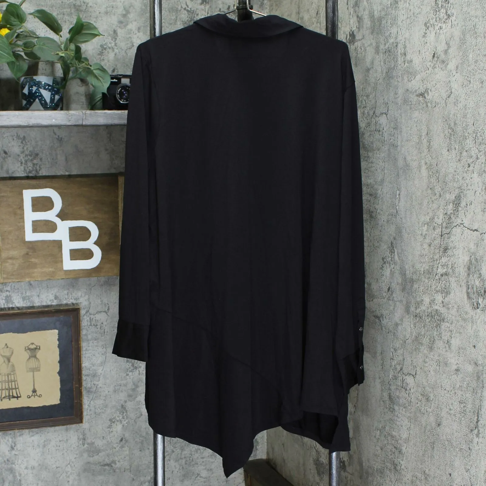 H by Halston Jet Set Asymmetric Hem Button Front Knit Shirt Black Plus 3X