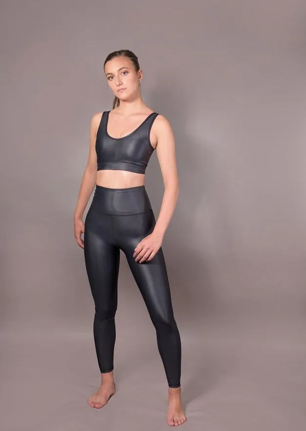 High-rise liquid leggings in black