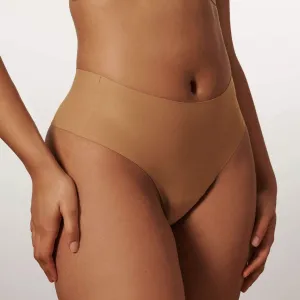 High-Waisted Seamless Thong (Mica)