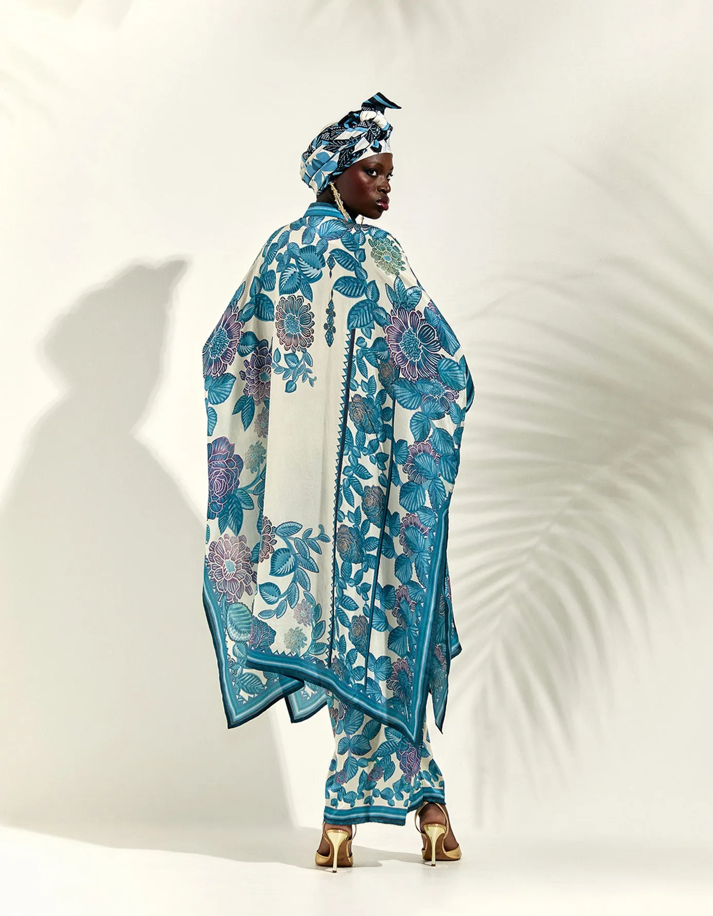Jamaica : Chantelle - Ivory/Blue