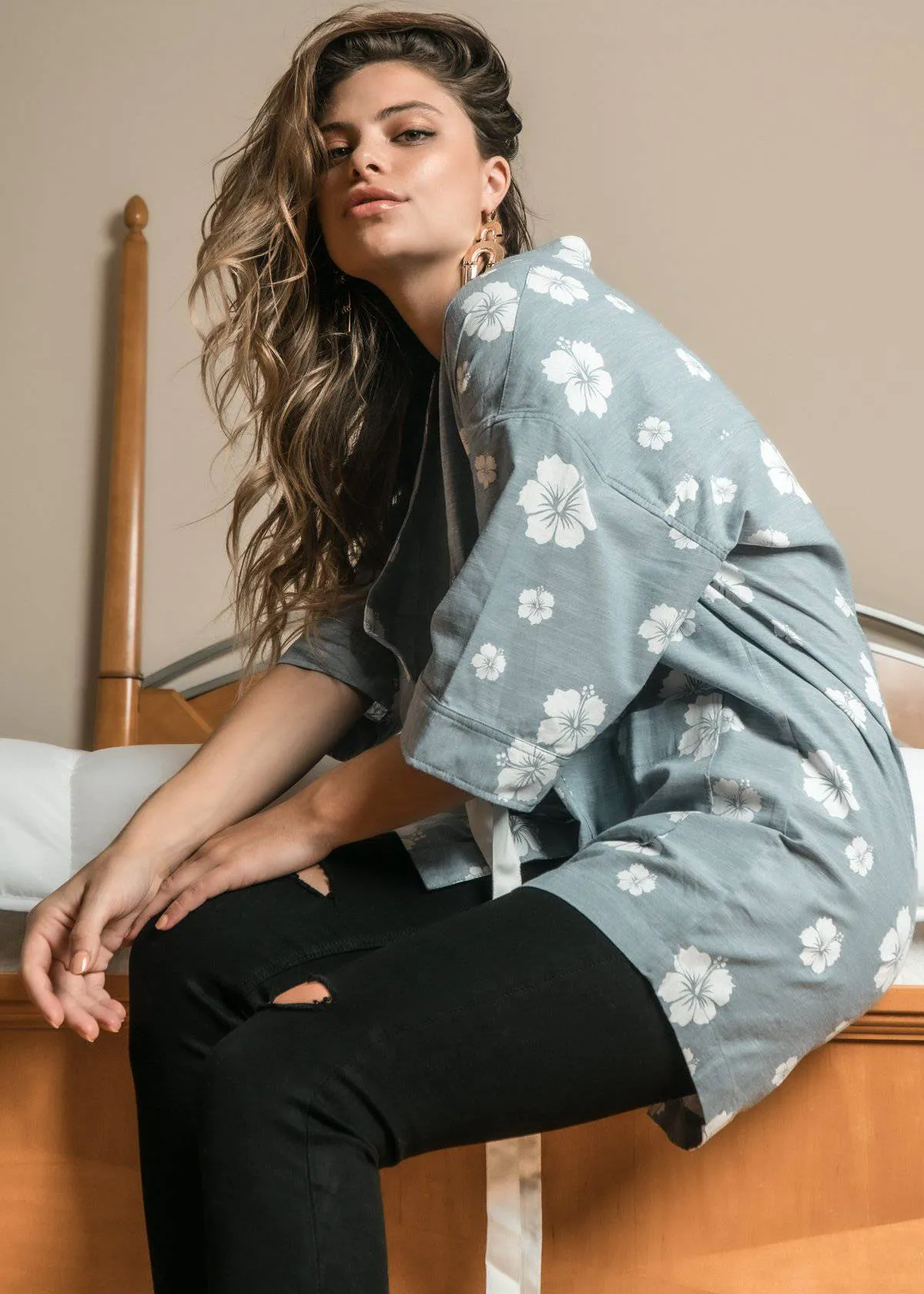 Konus Men's Floral Kimono Shirt in Blue
