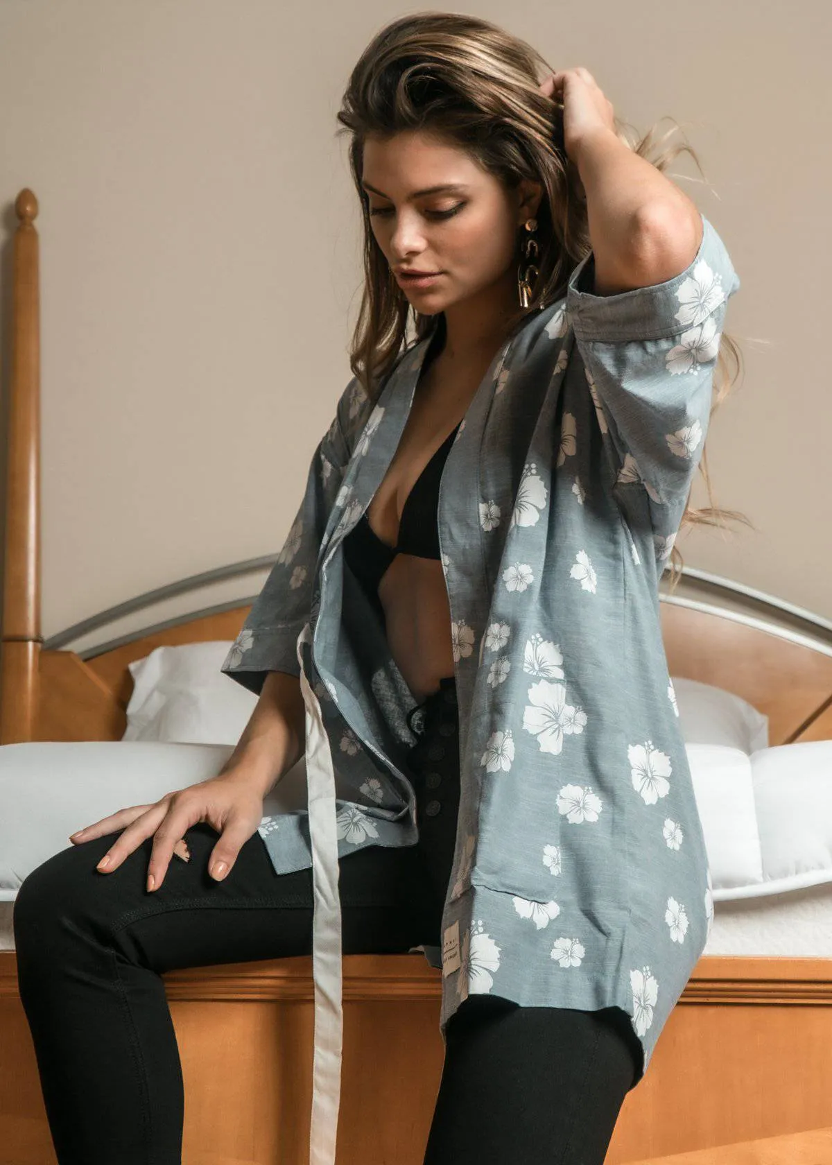 Konus Men's Floral Kimono Shirt in Blue
