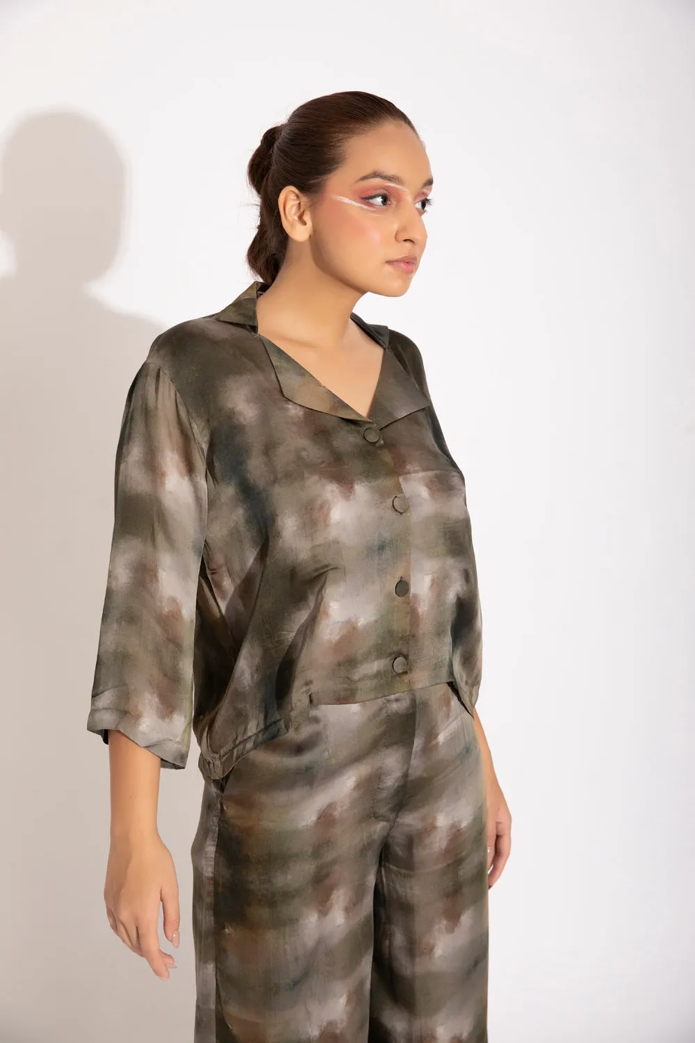 Lapelled Shirt And Pants
