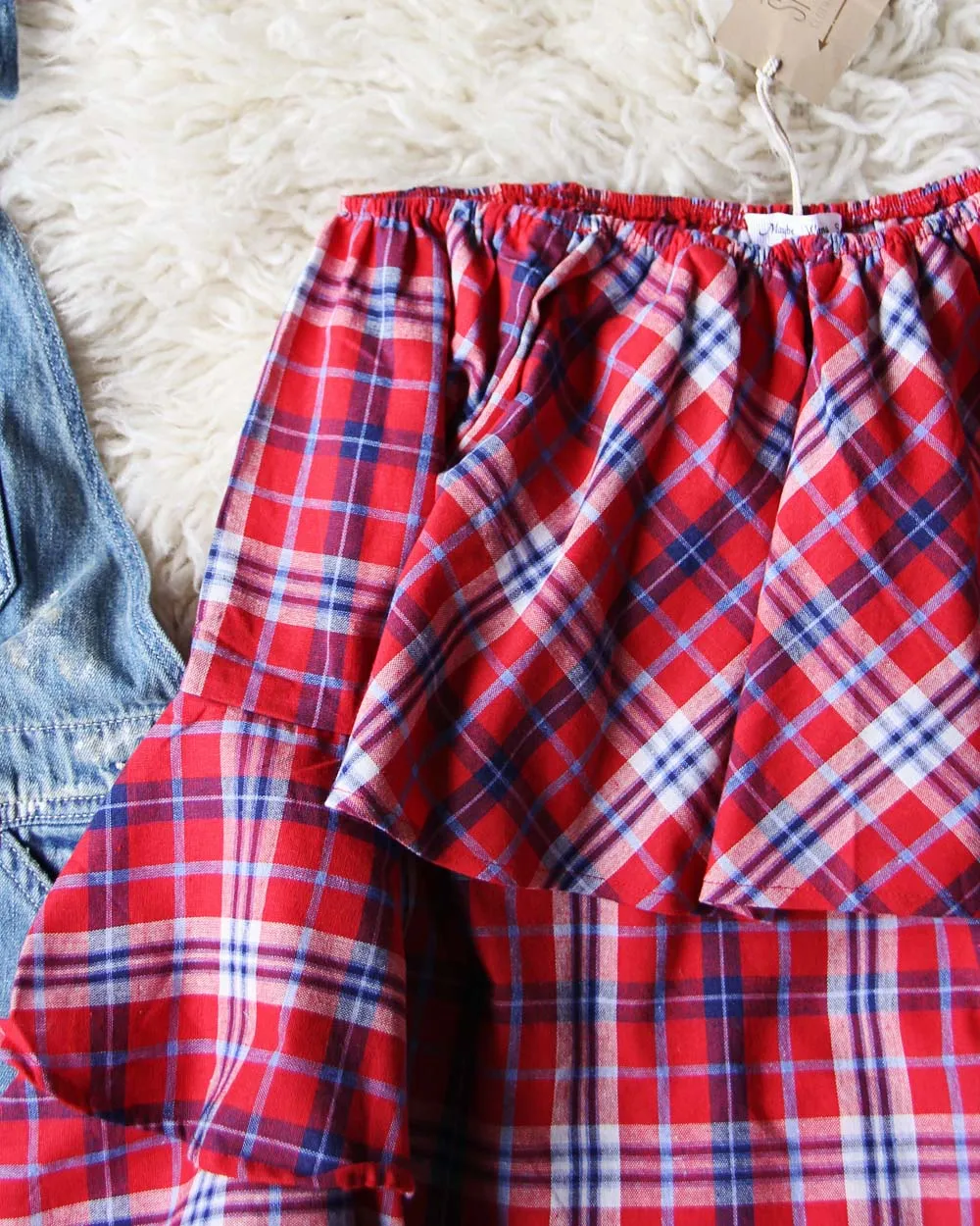 Leo Plaid Top